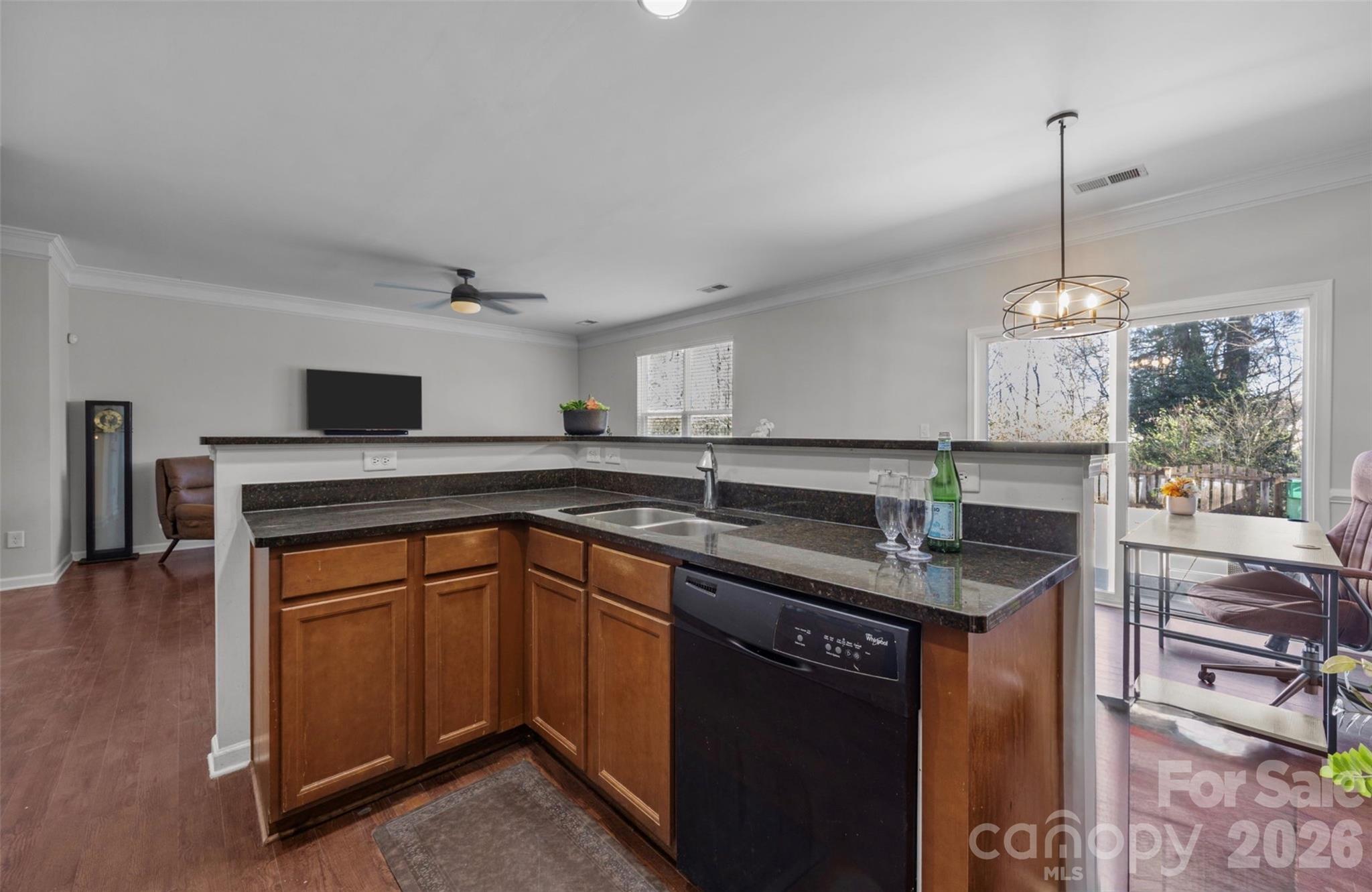 2707 Hunters Moon Lane — Matthews