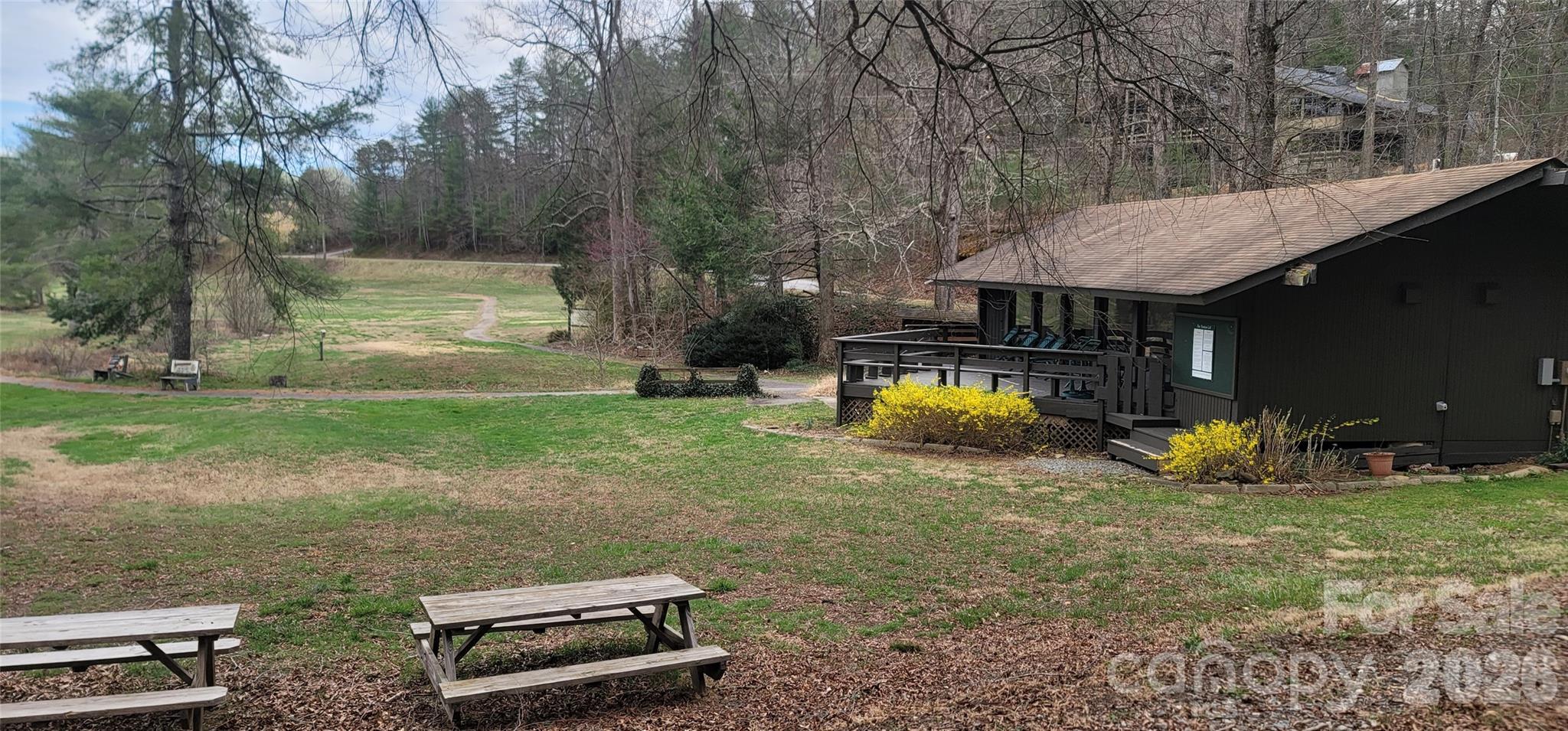 7882 Kinglet Road — Connelly Springs