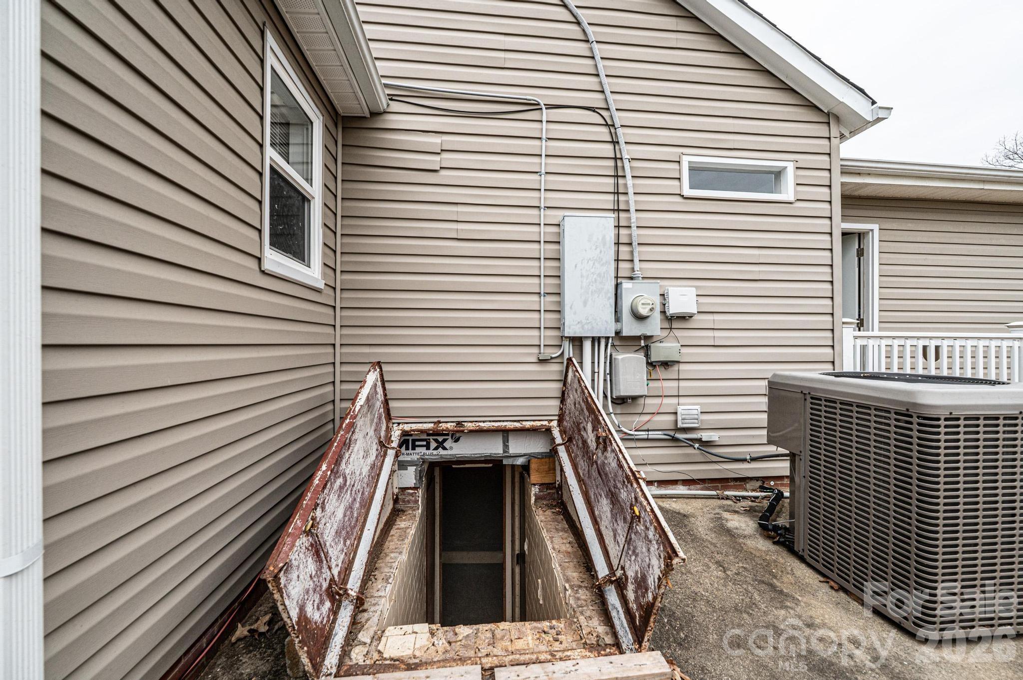235 Spring Street — Mocksville