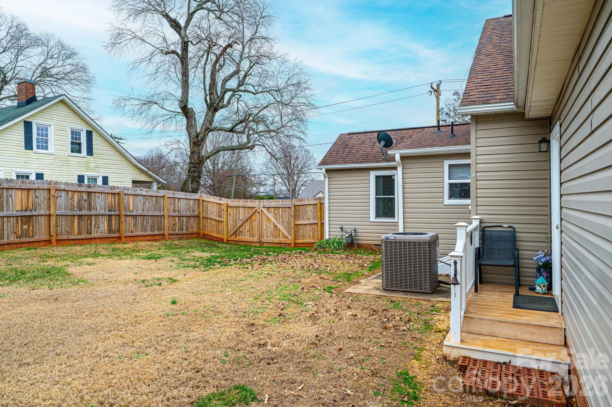 235 Spring Street — Mocksville