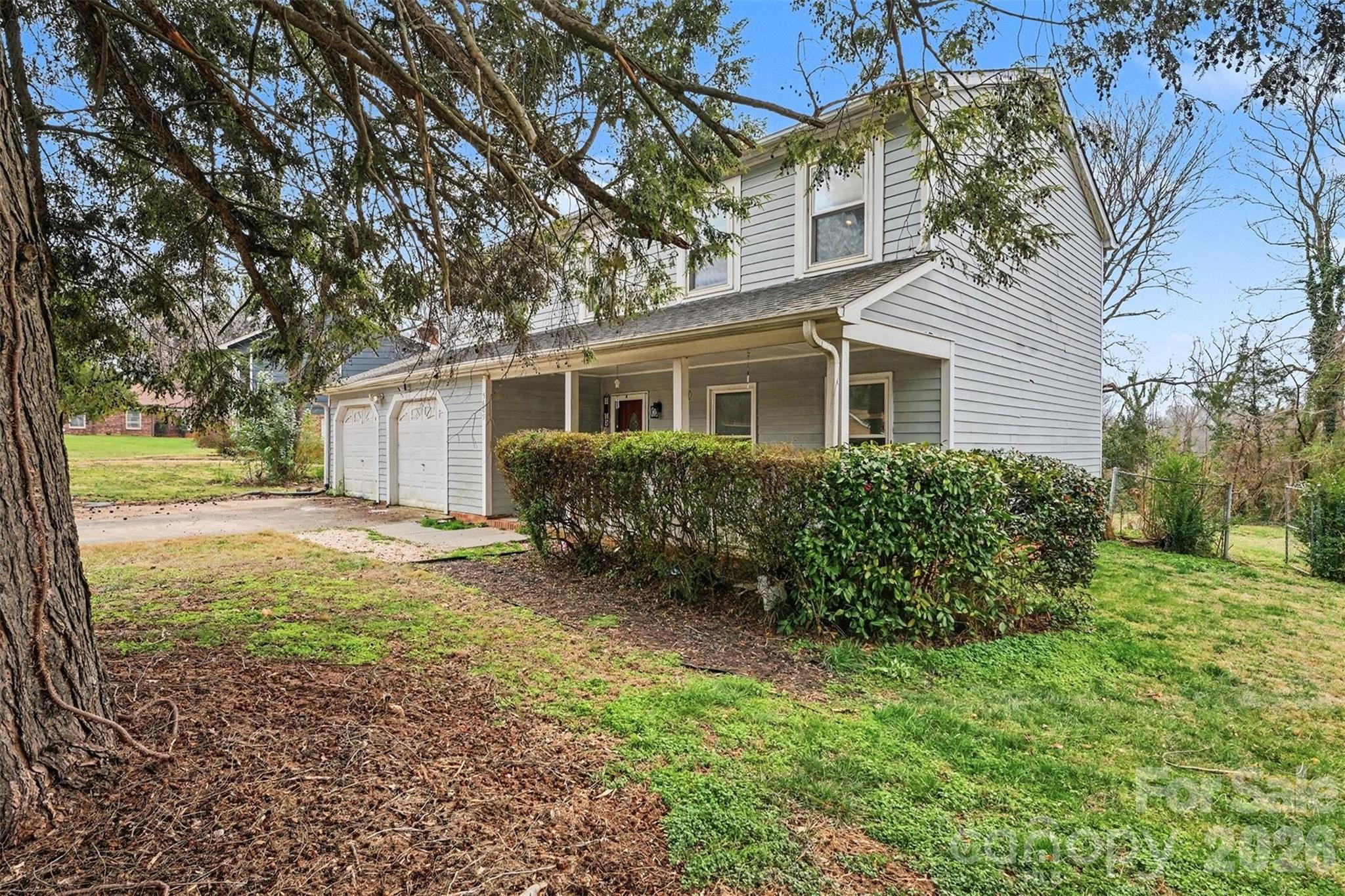 5609 Beaconsfield Road — Charlotte