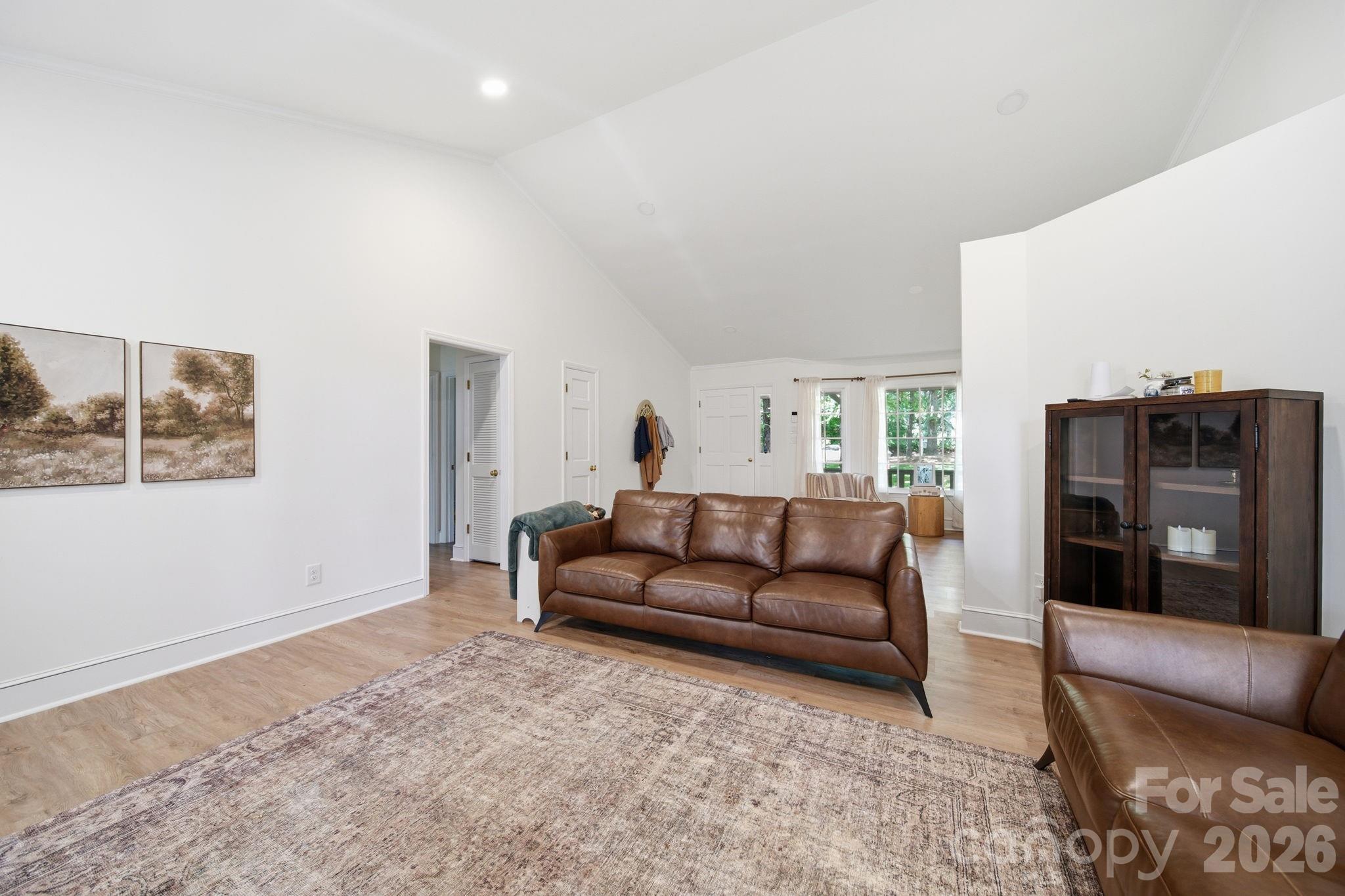 2721 Tara Drive — Monroe