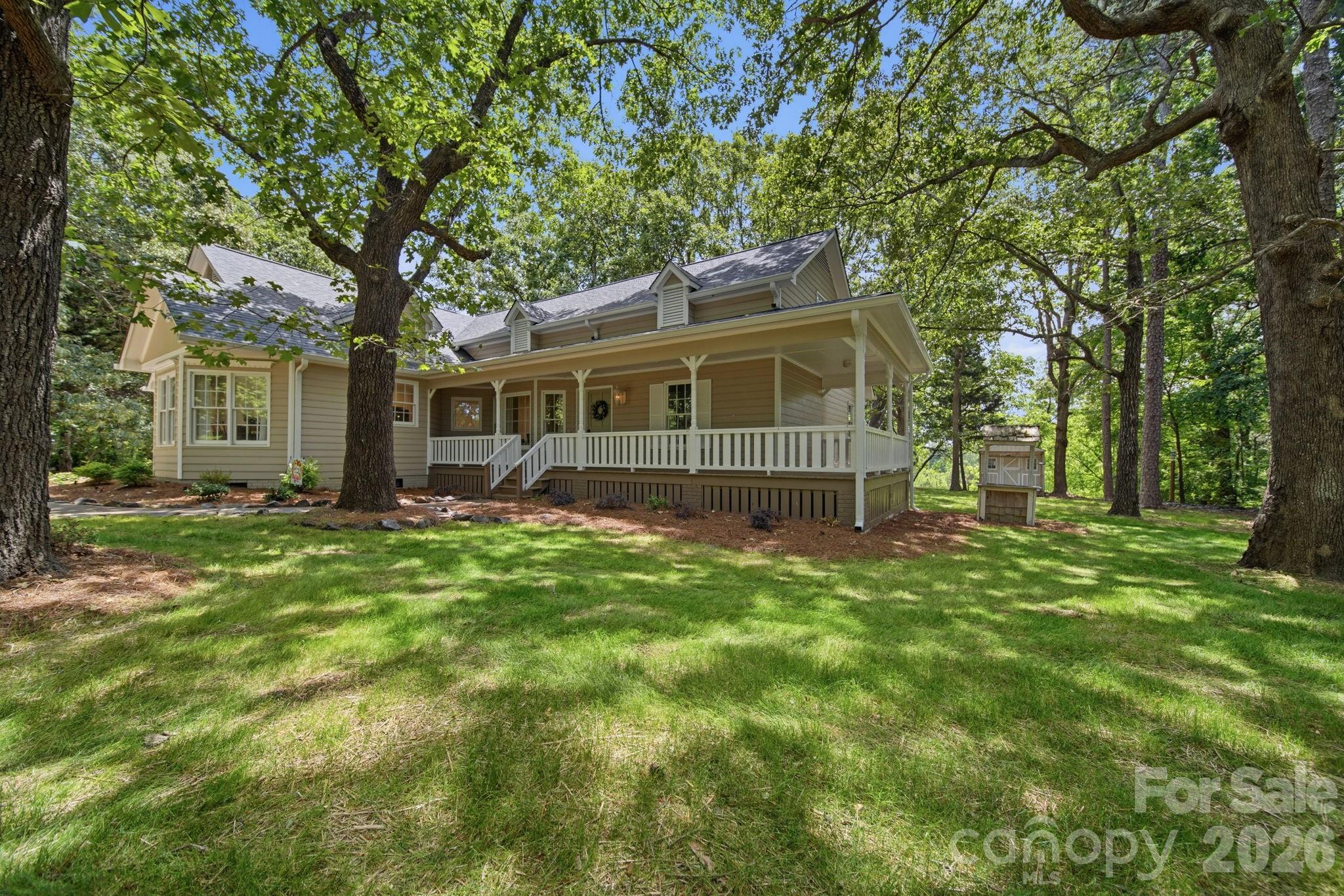 2721 Tara Drive — Monroe