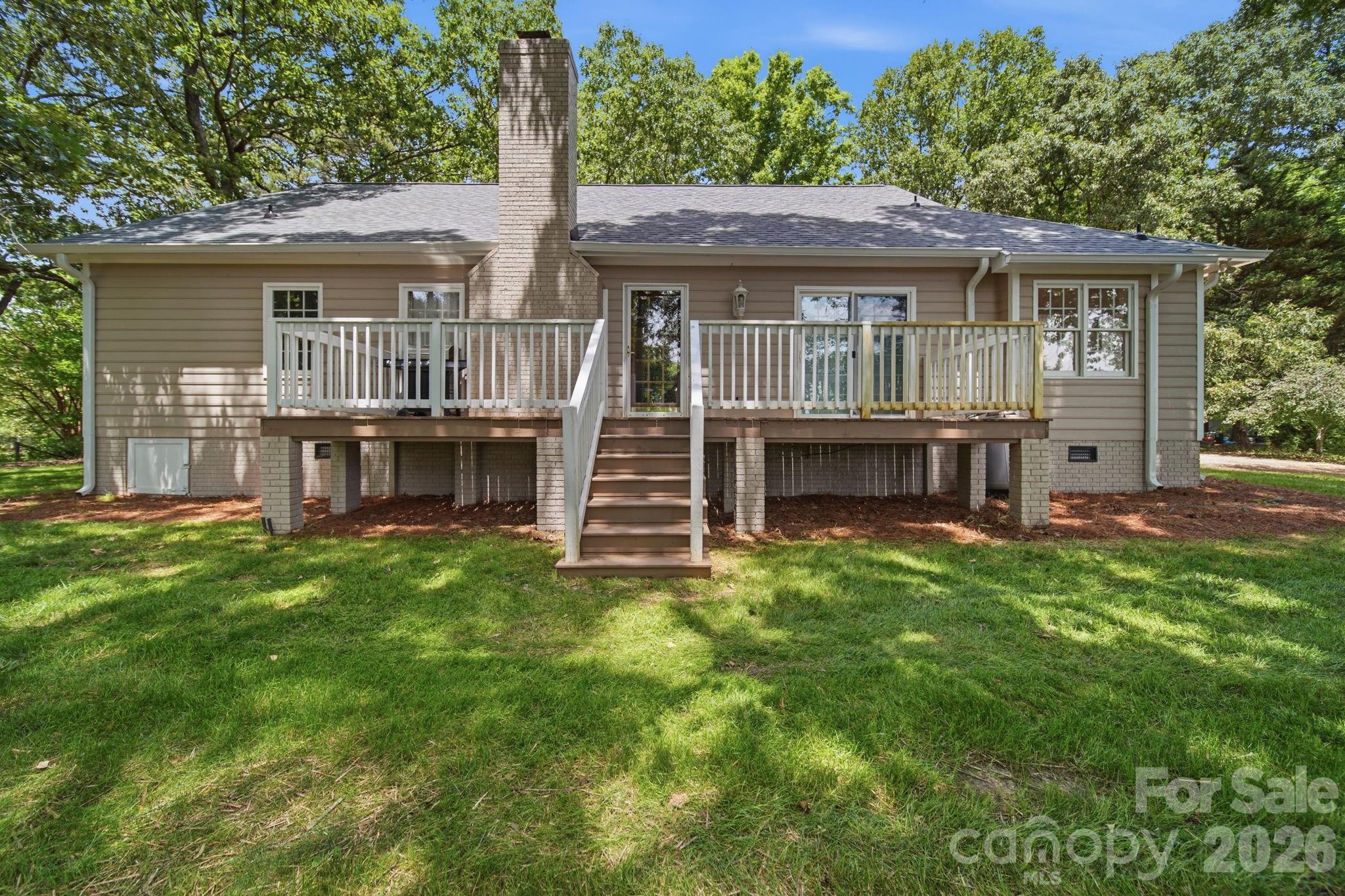 2721 Tara Drive — Monroe