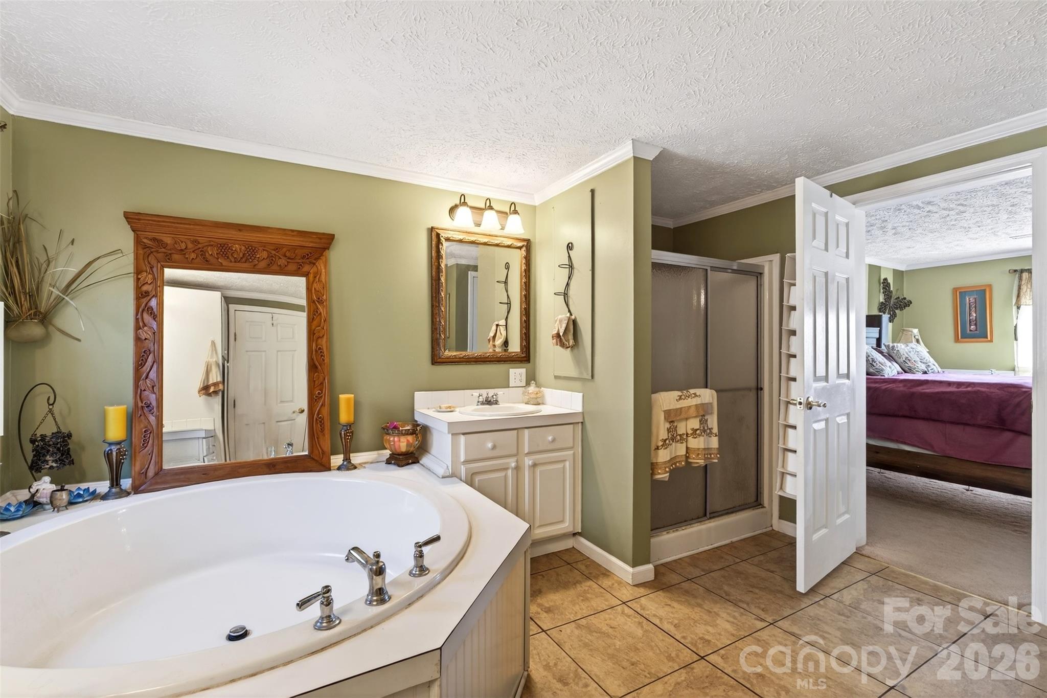 1146 Landrum Road — Columbus