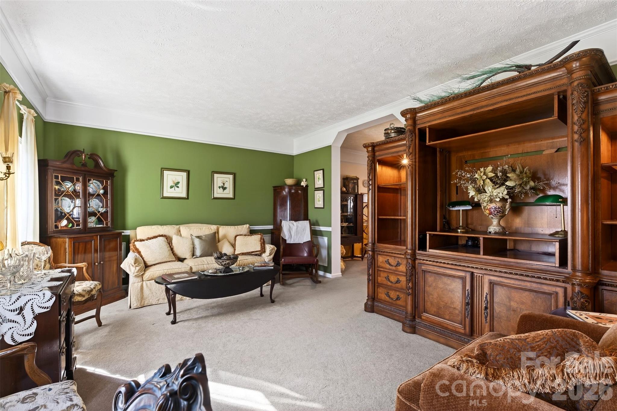 1146 Landrum Road — Columbus