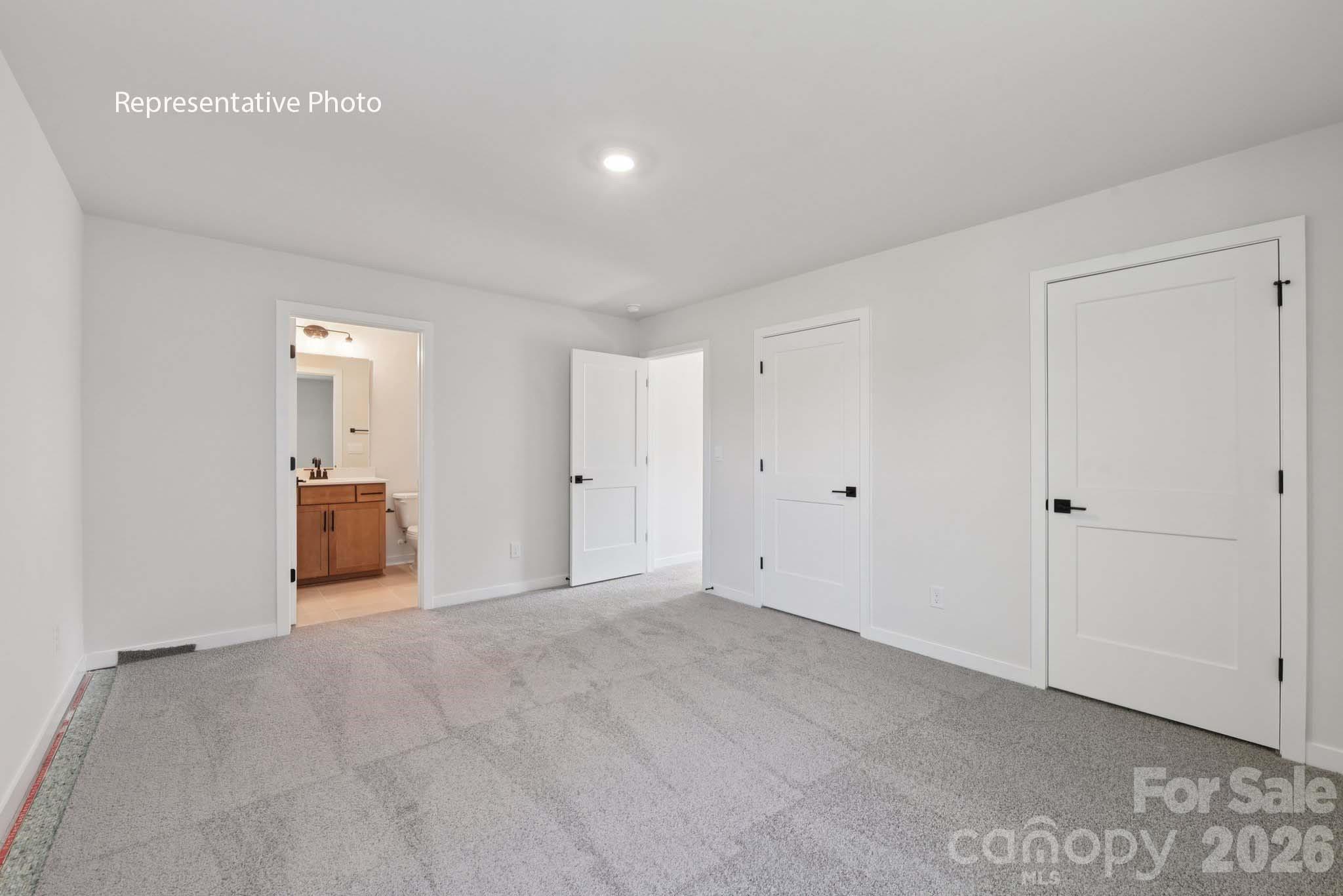 2219 Keppel Court — York