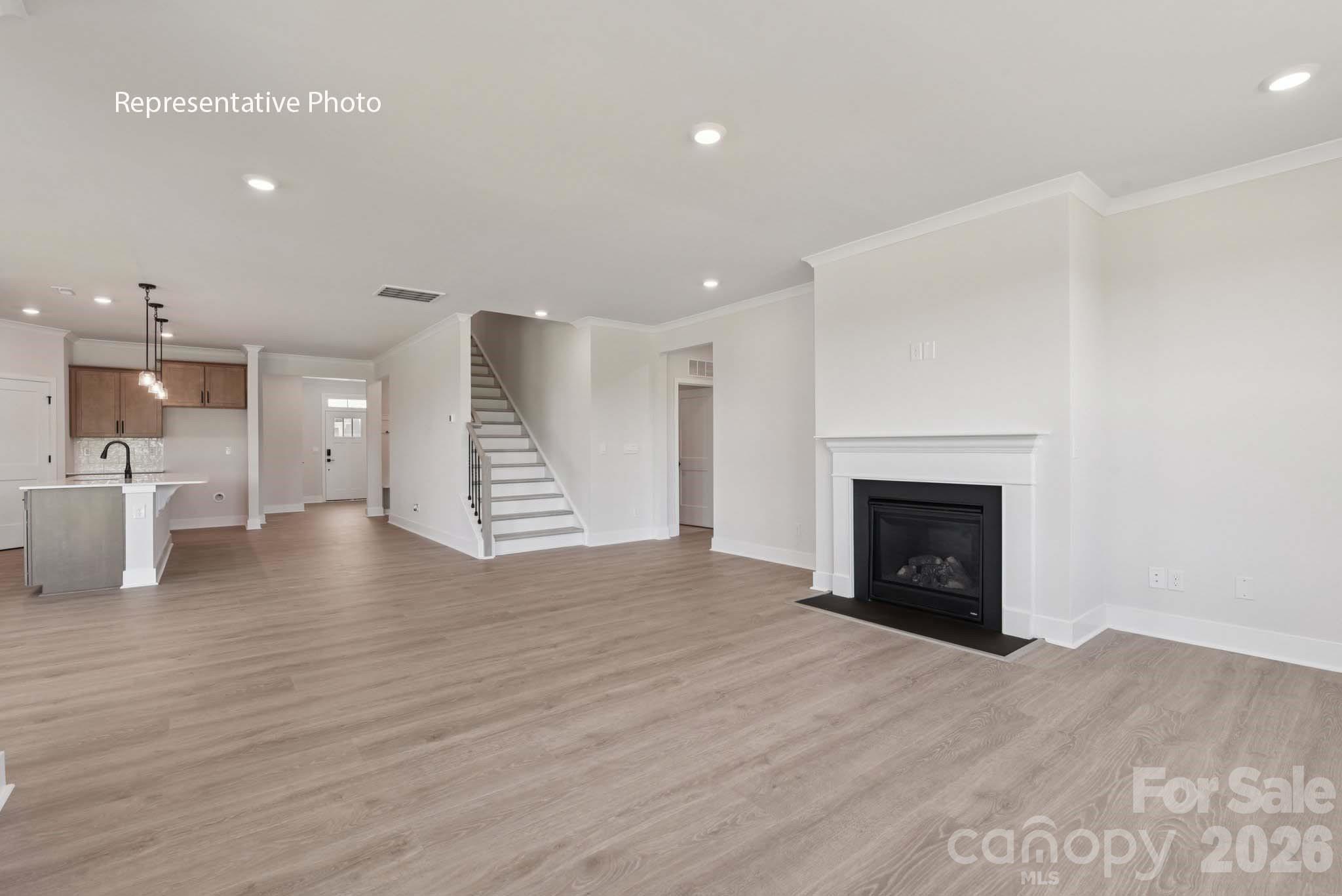 2219 Keppel Court — York