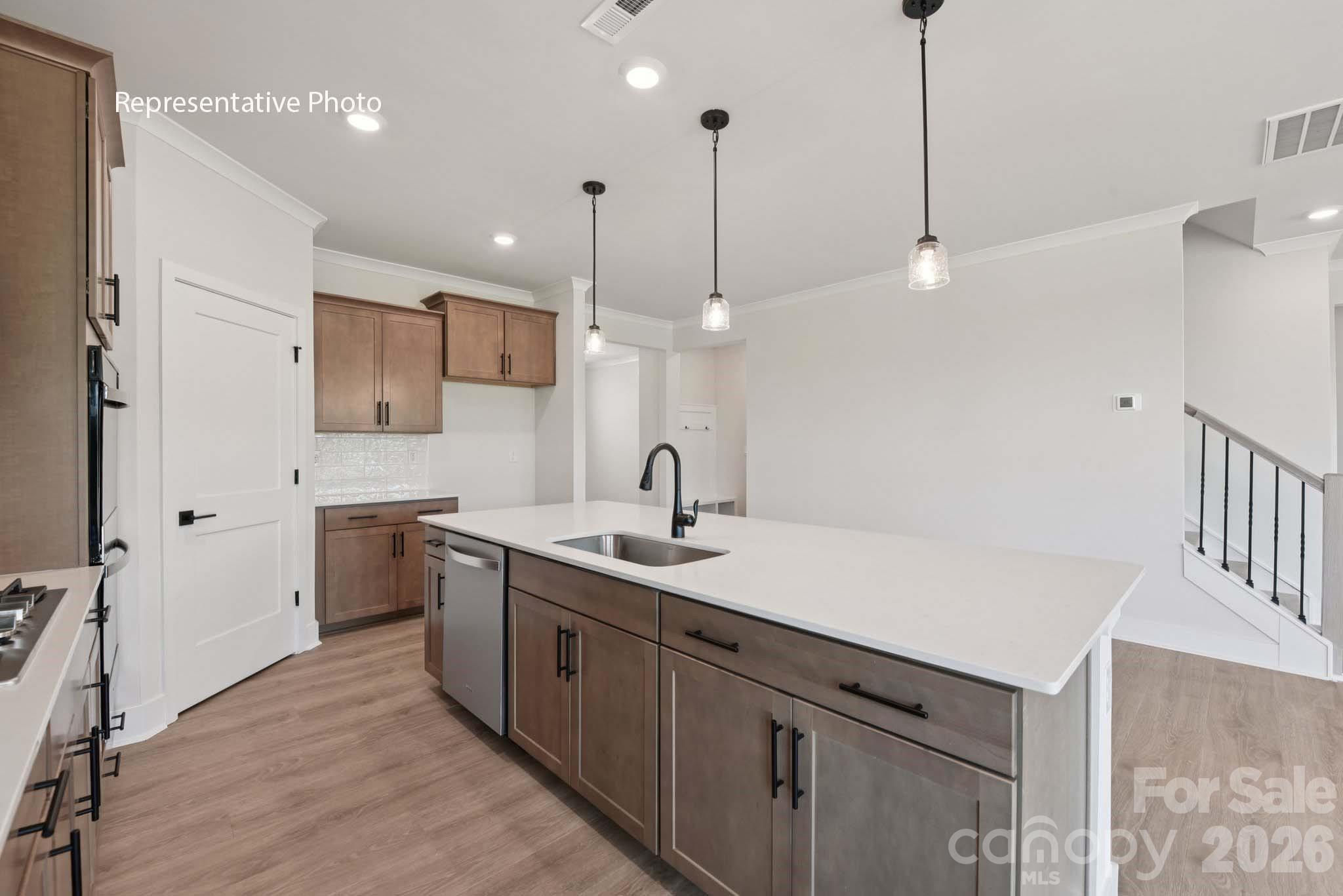 2219 Keppel Court — York