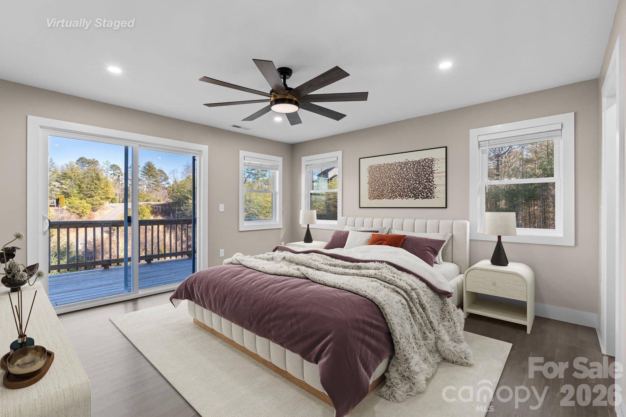 115 Nader Avenue — Weaverville
