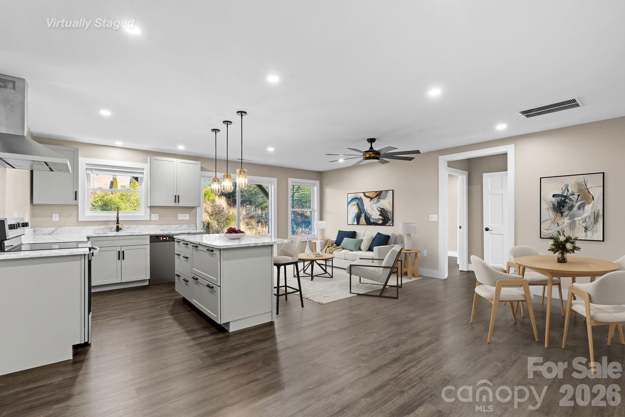 115 Nader Avenue — Weaverville