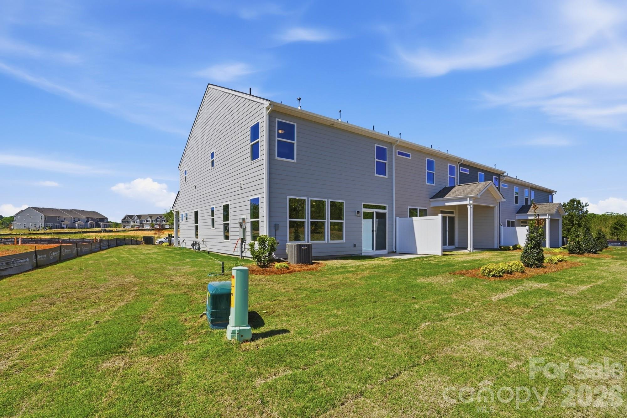 426 Blythe Townhome Lane — Waxhaw