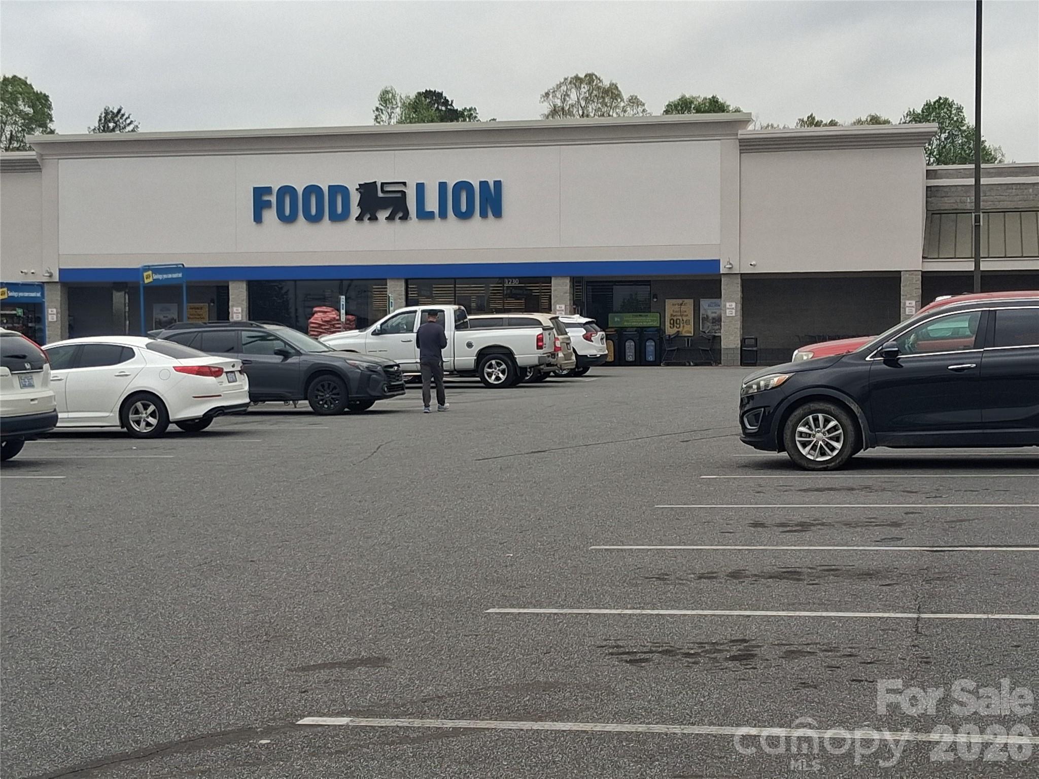 2312 Magnolia Place #10 — Morganton