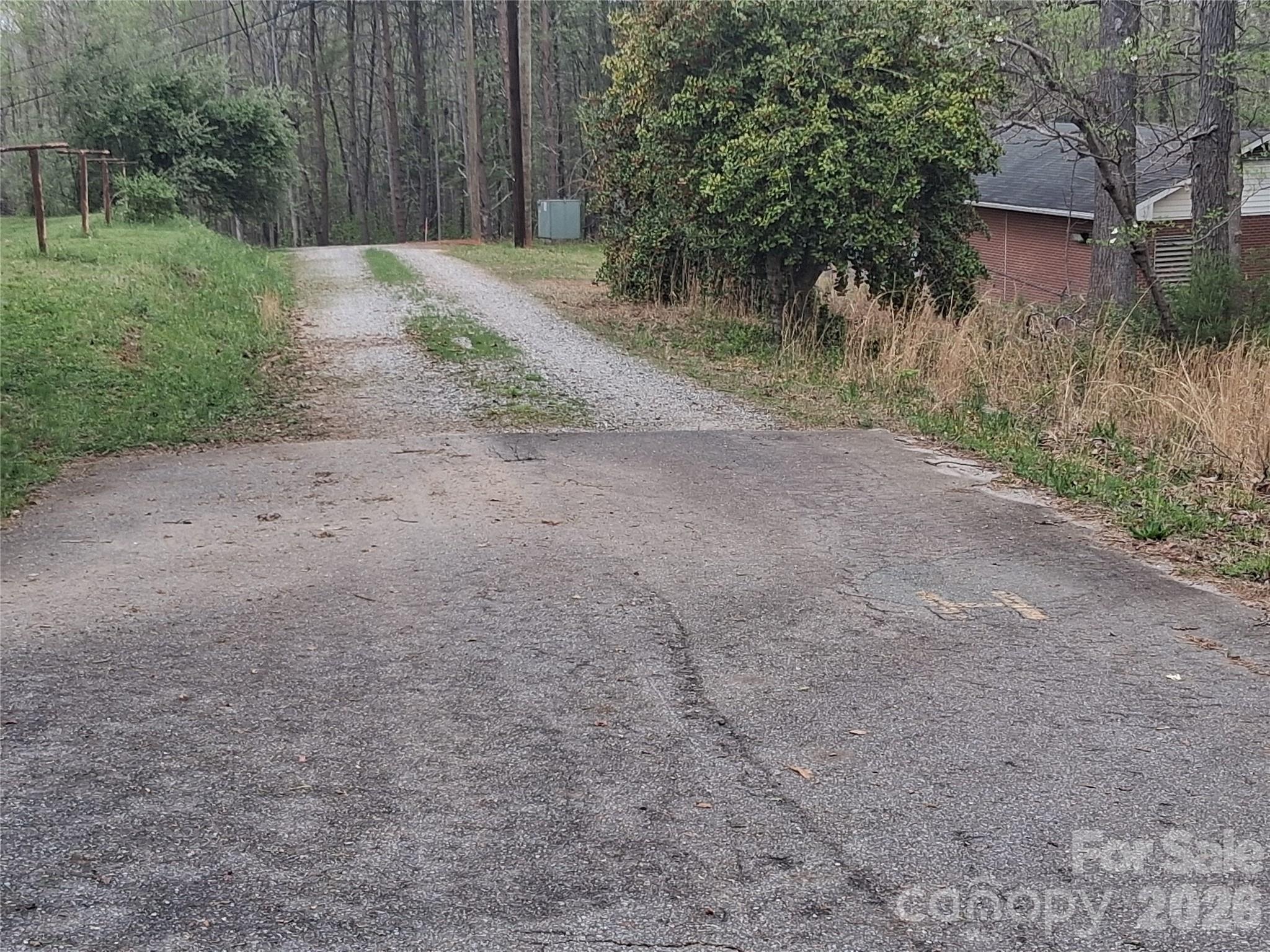 2312 Magnolia Place #10 — Morganton