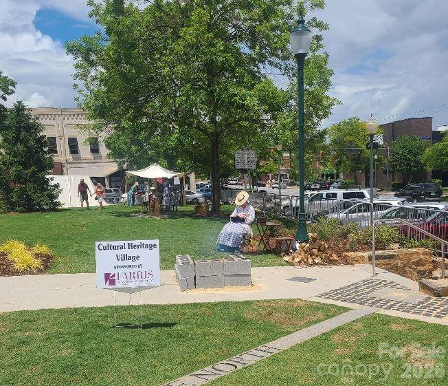 2312 Magnolia Place #10 — Morganton