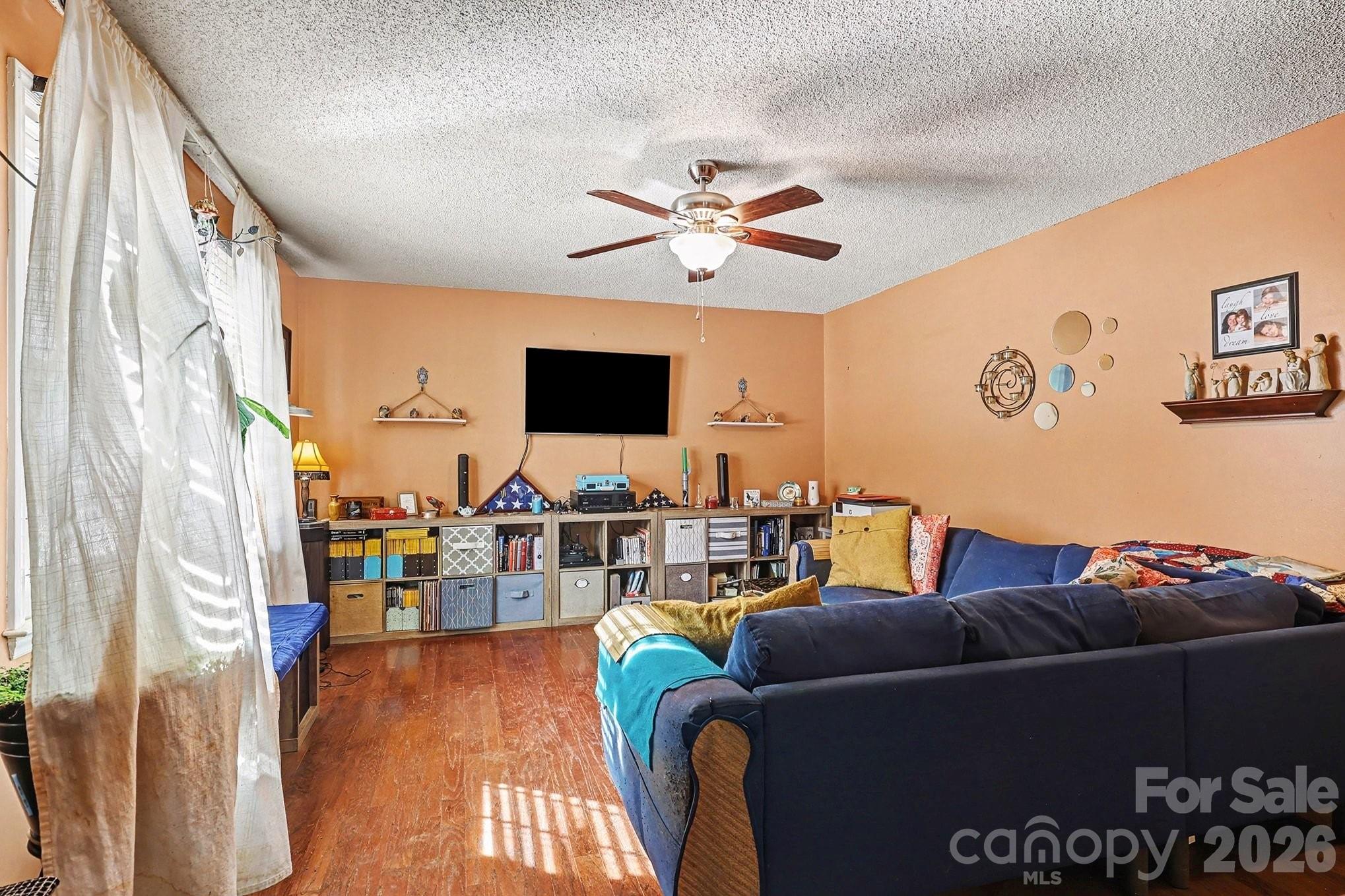 2040 Providence Church Road — Salisbury