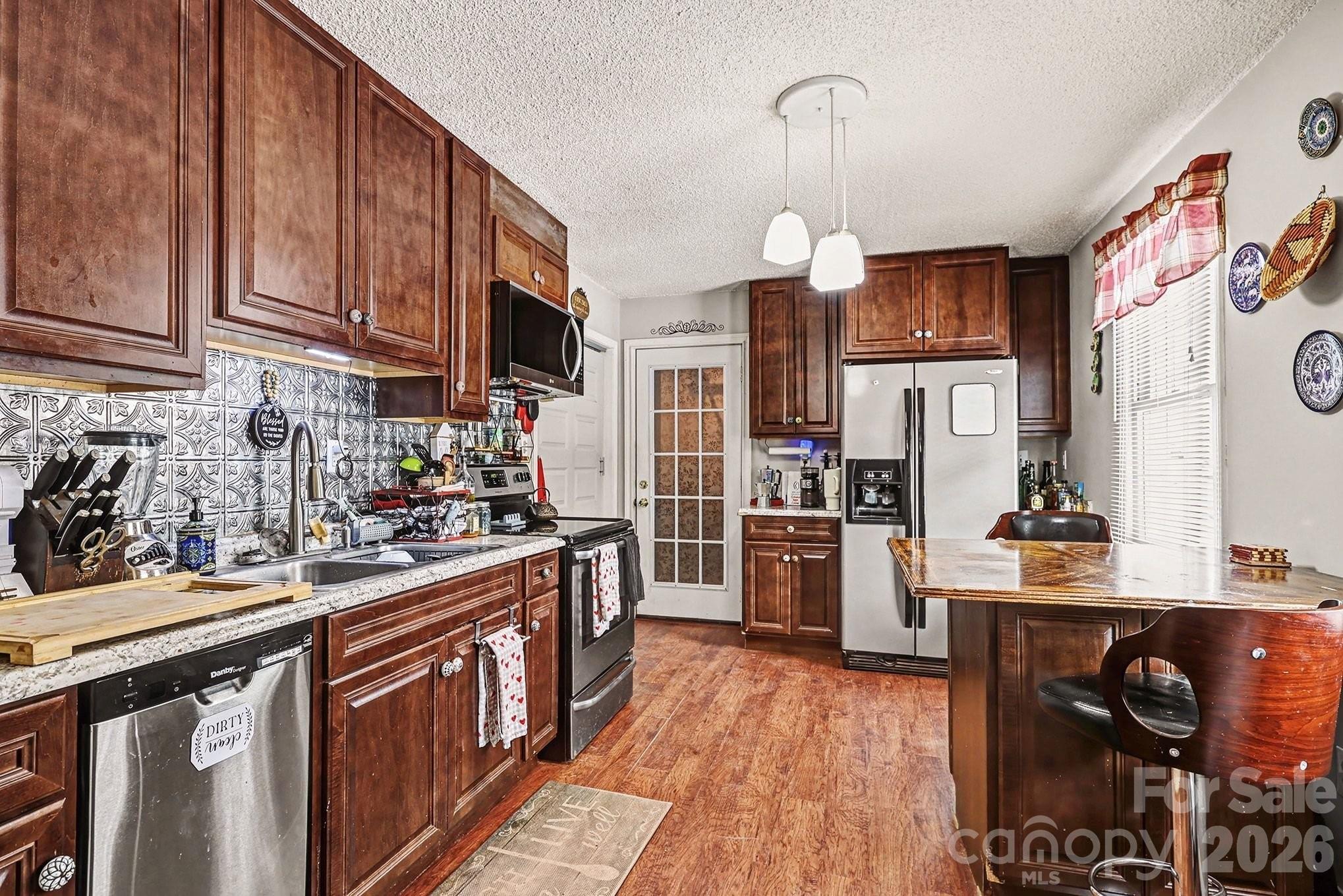 2040 Providence Church Road — Salisbury