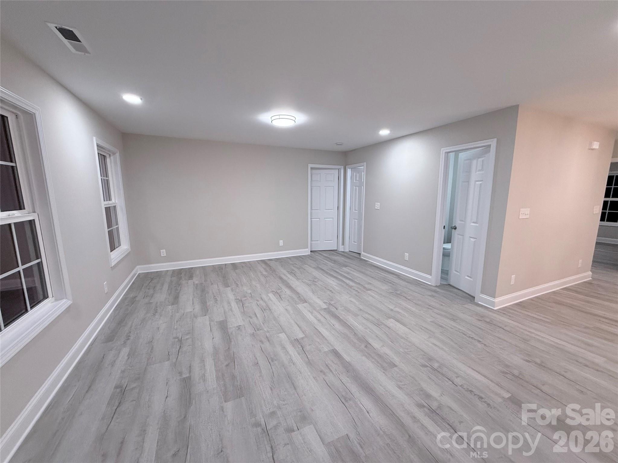 124 Peace Lane — Mooresville