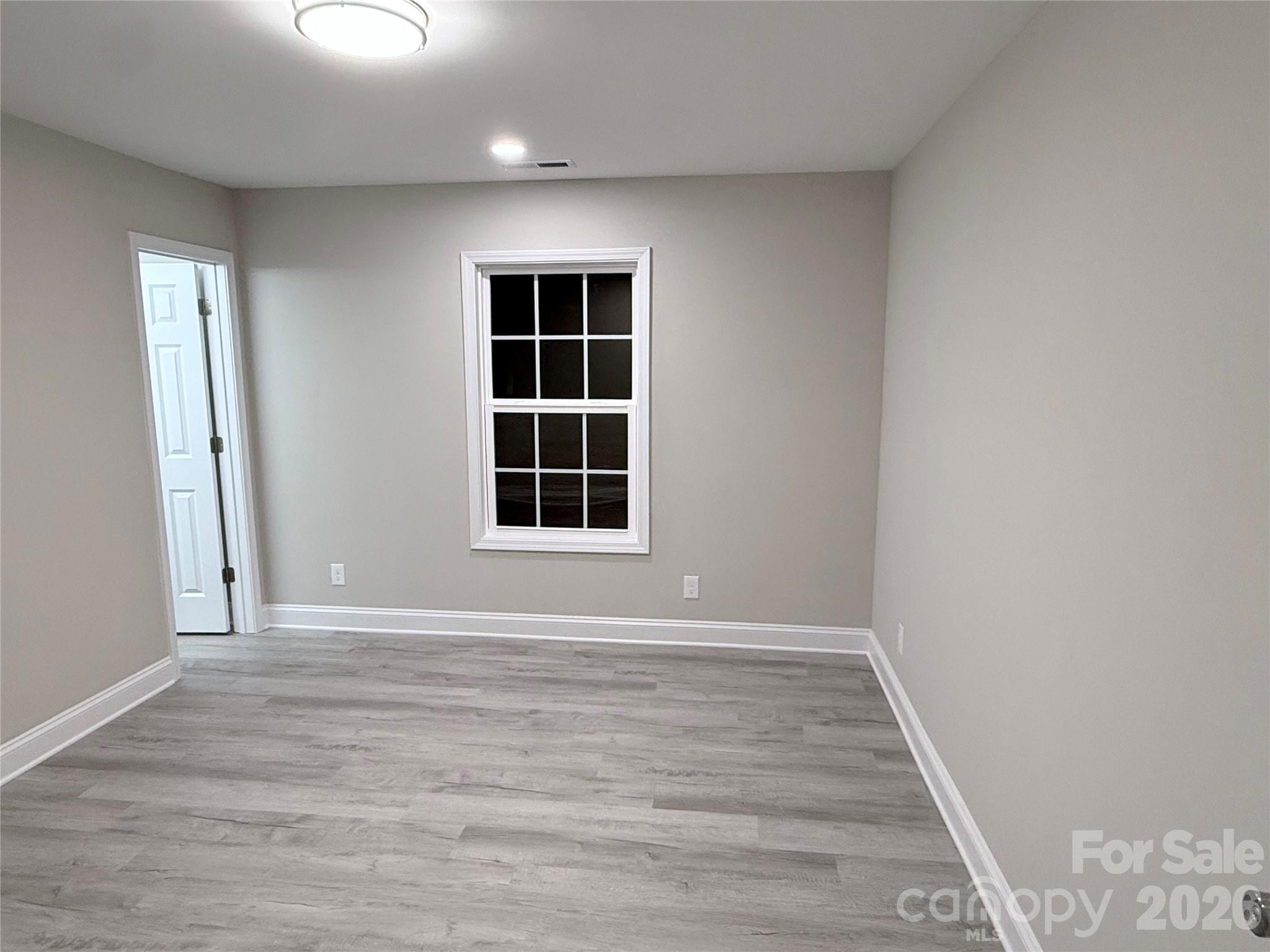 124 Peace Lane — Mooresville