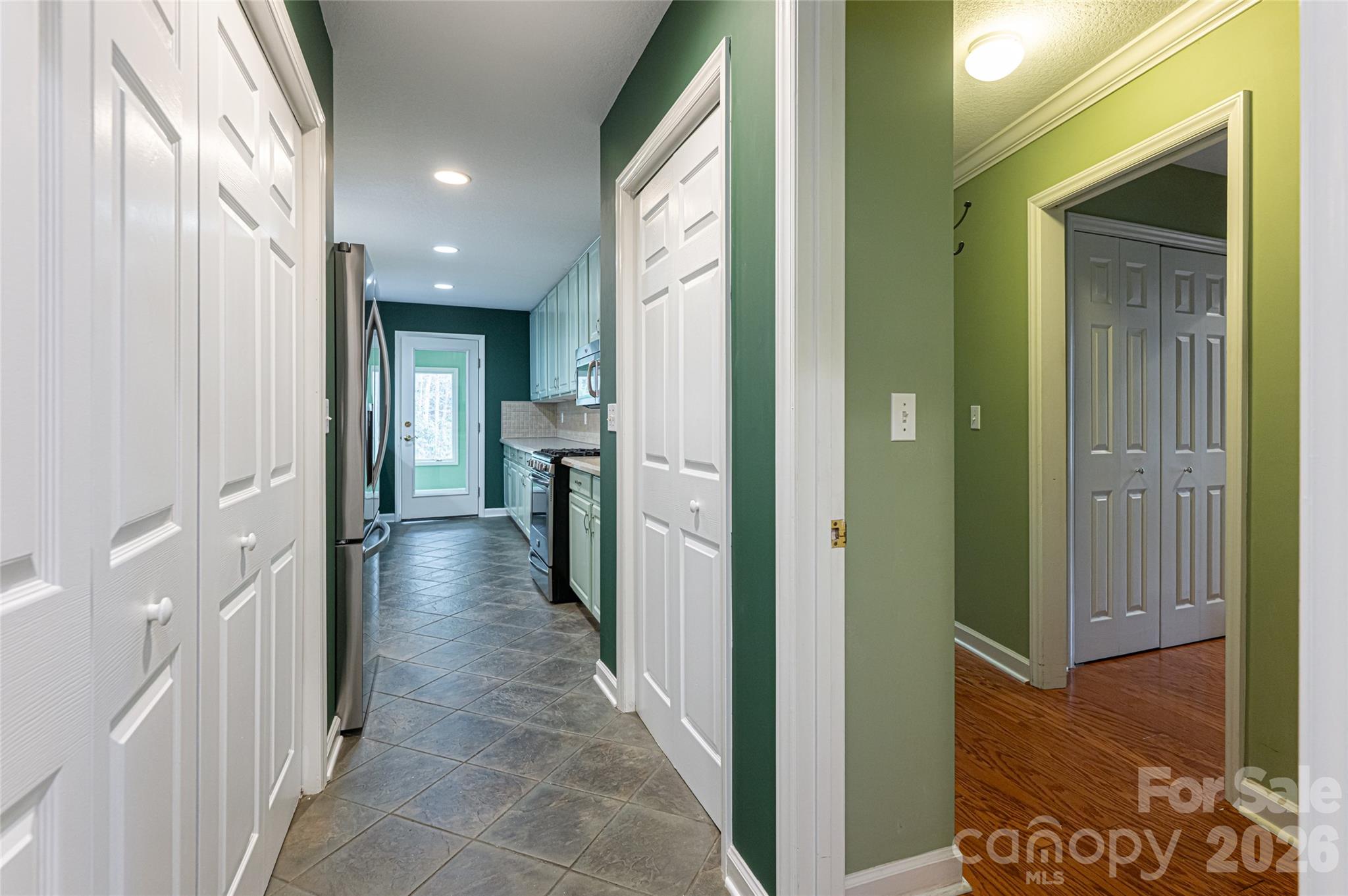 31 Timber Park Drive — Black Mountain