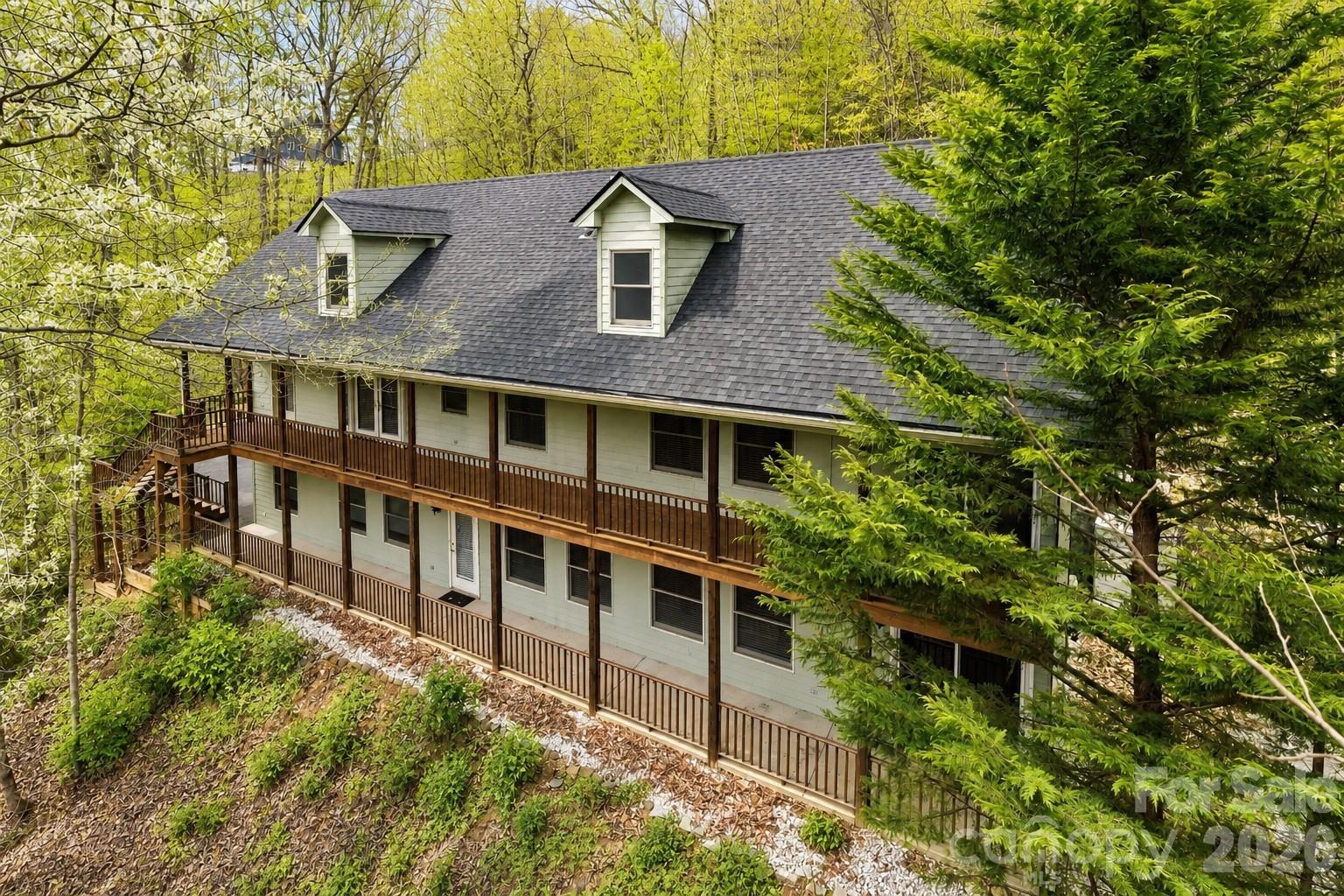 31 Timber Park Drive — Black Mountain