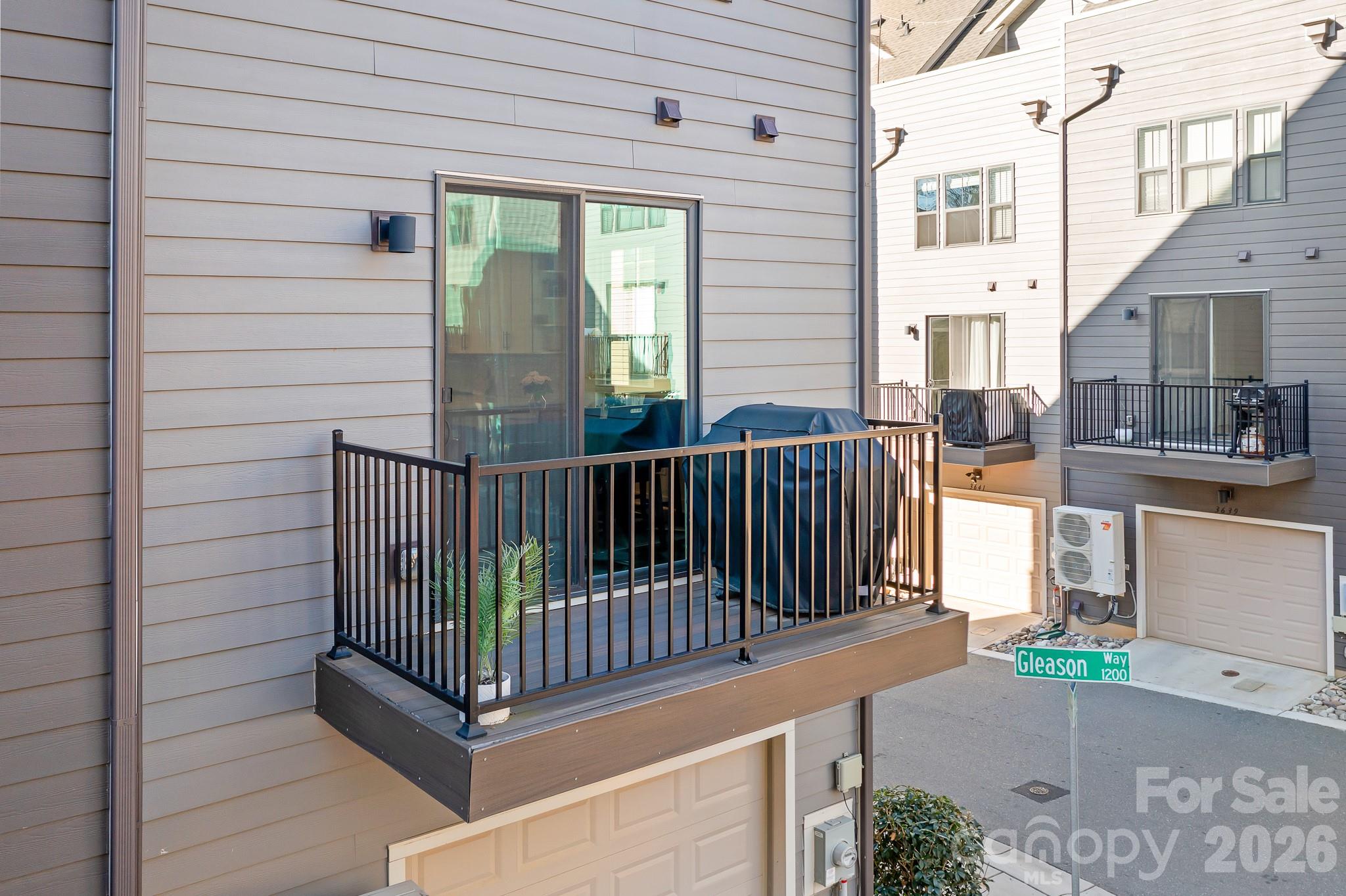 1226 Gleason Way — Charlotte