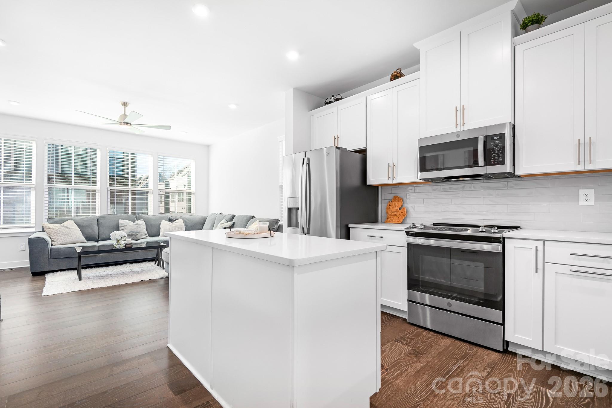 1226 Gleason Way — Charlotte