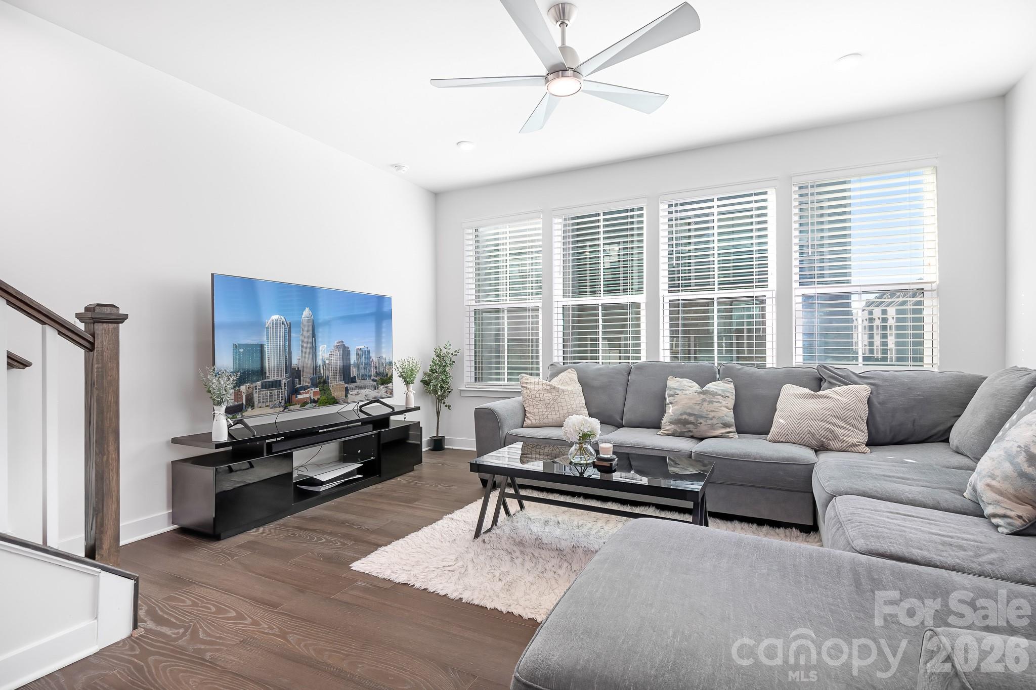 1226 Gleason Way — Charlotte