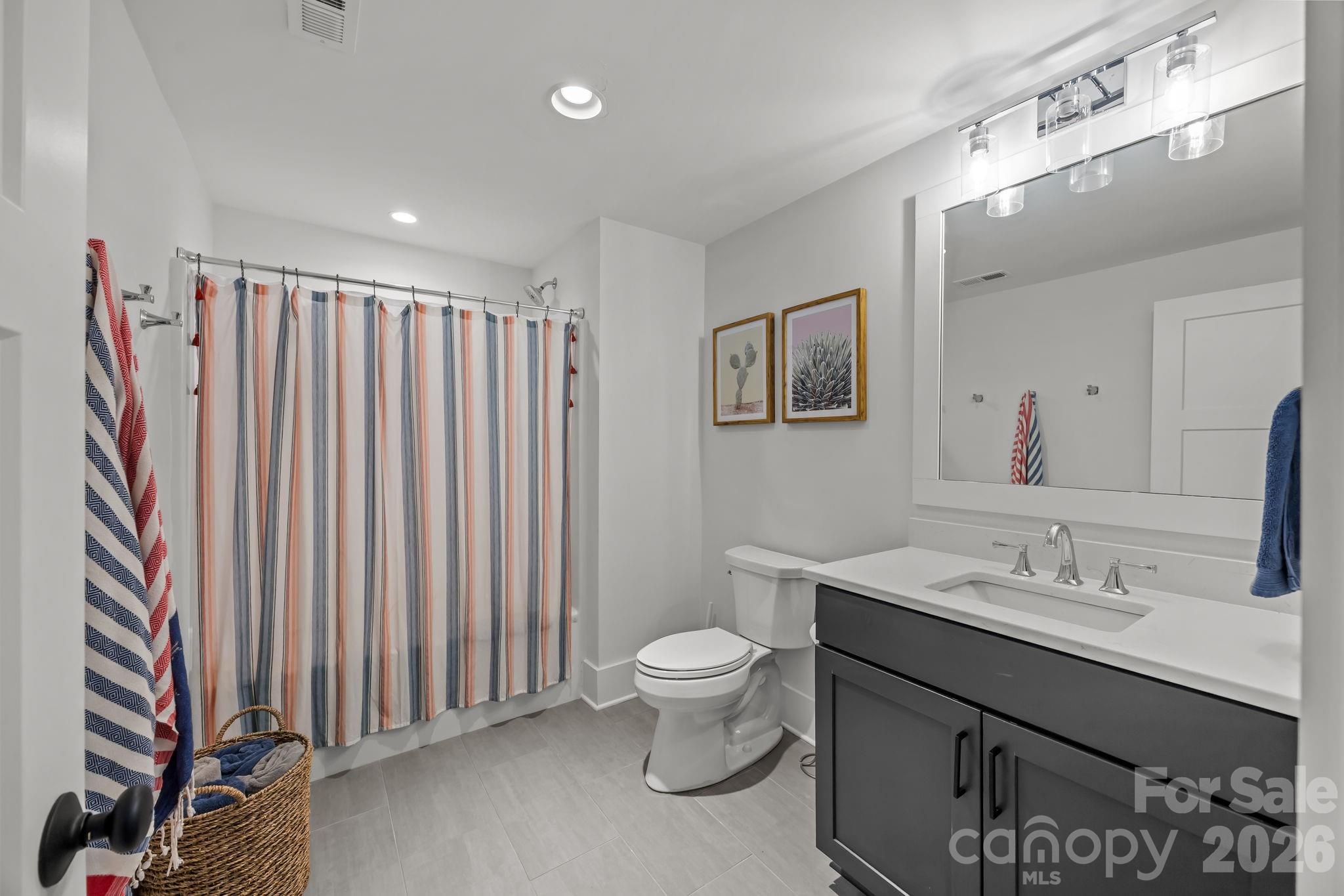 5020 Slanting Bridge Road — Sherrills Ford