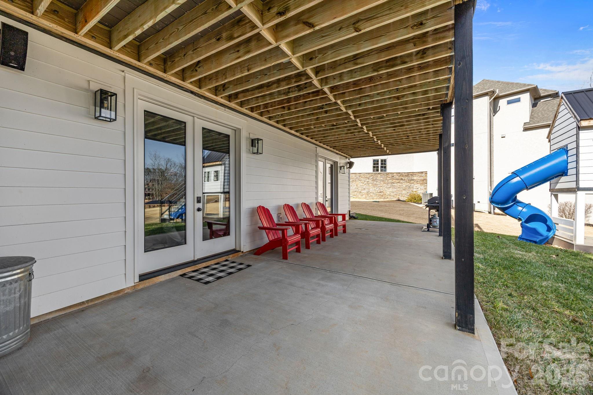 5020 Slanting Bridge Road — Sherrills Ford