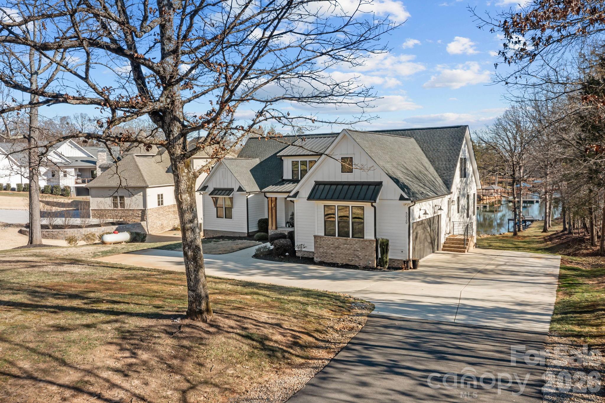 5020 Slanting Bridge Road — Sherrills Ford