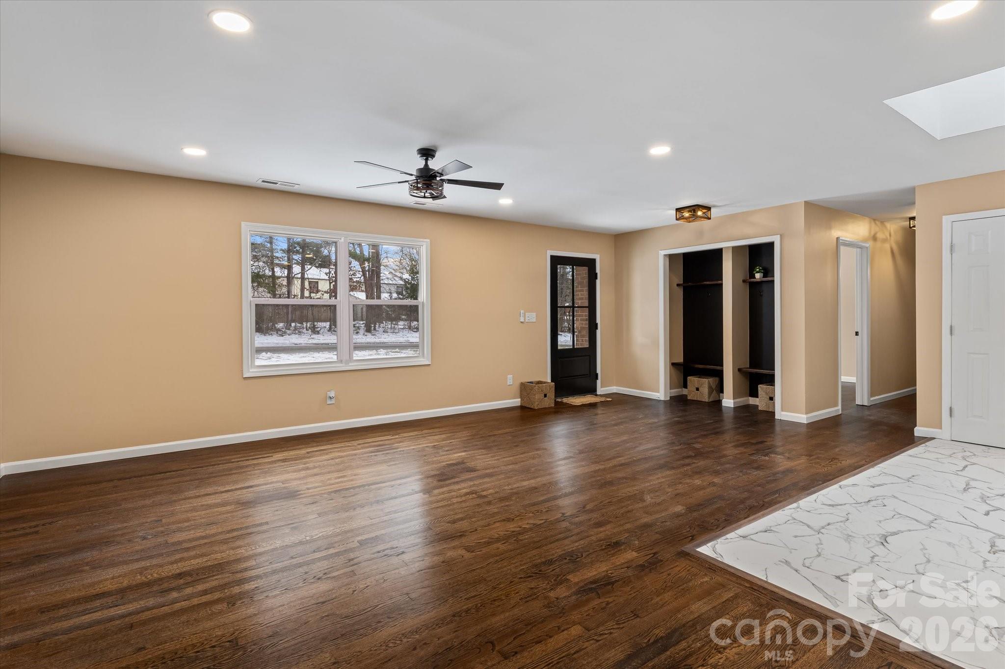 1090 Shalimar Drive — Winston Salem