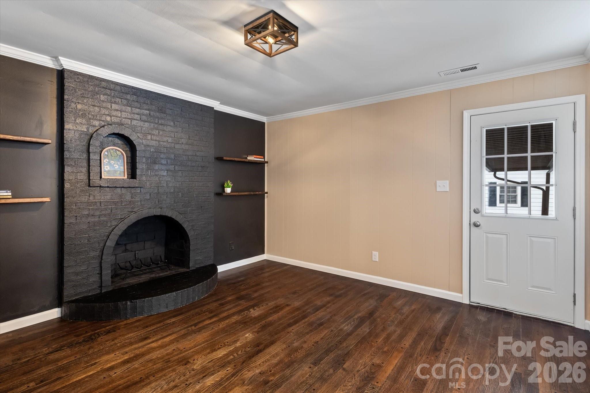 1090 Shalimar Drive — Winston Salem