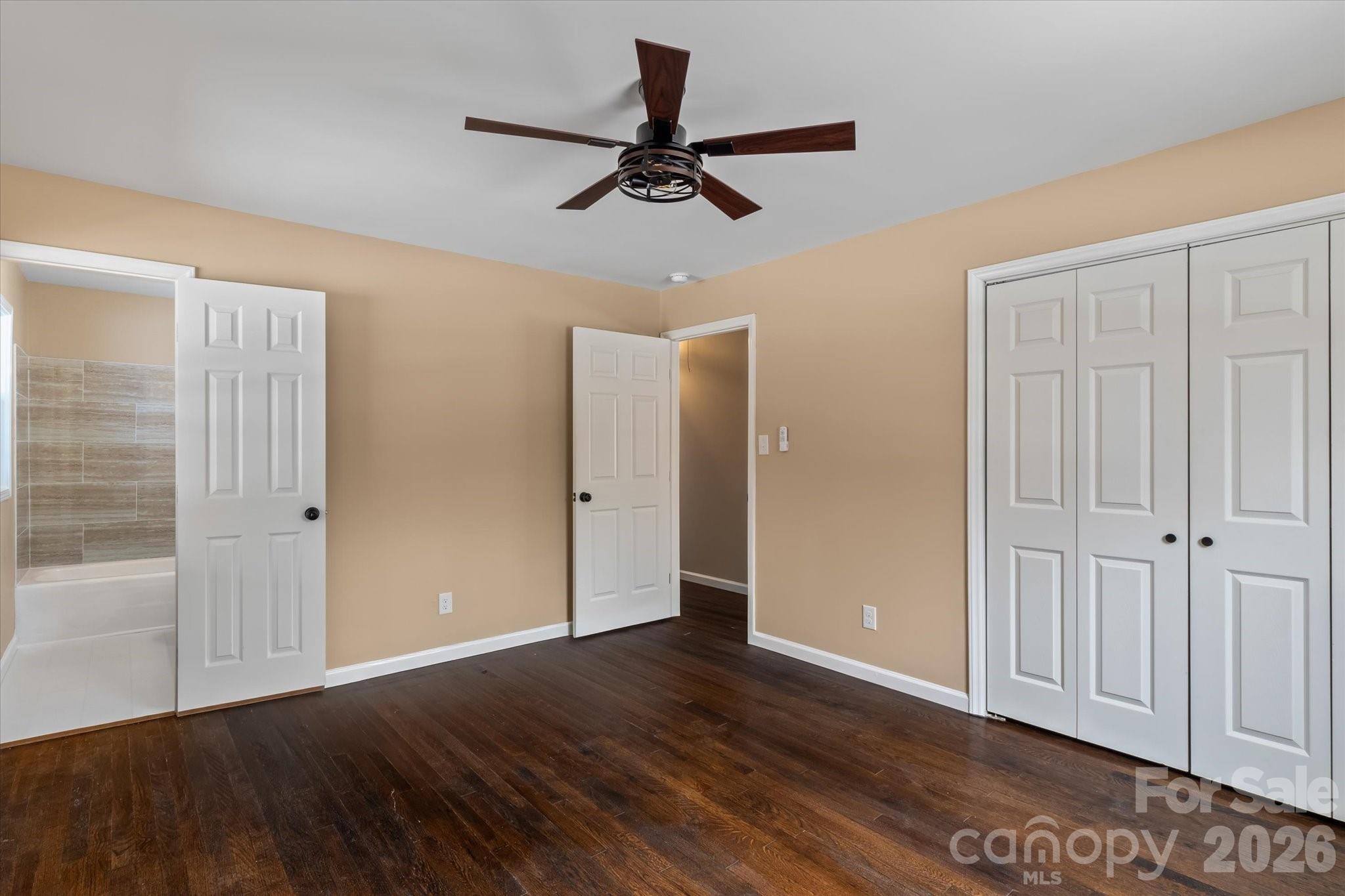 1090 Shalimar Drive — Winston Salem