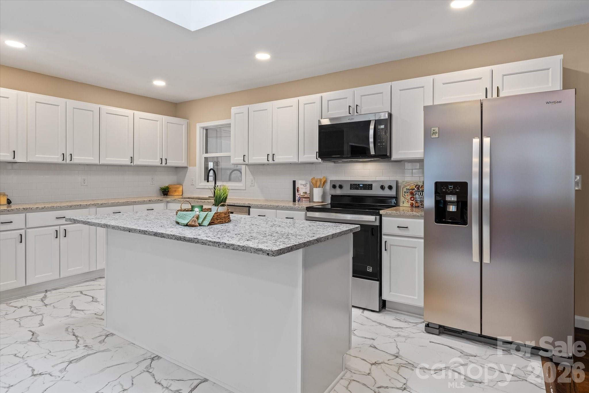 1090 Shalimar Drive — Winston Salem