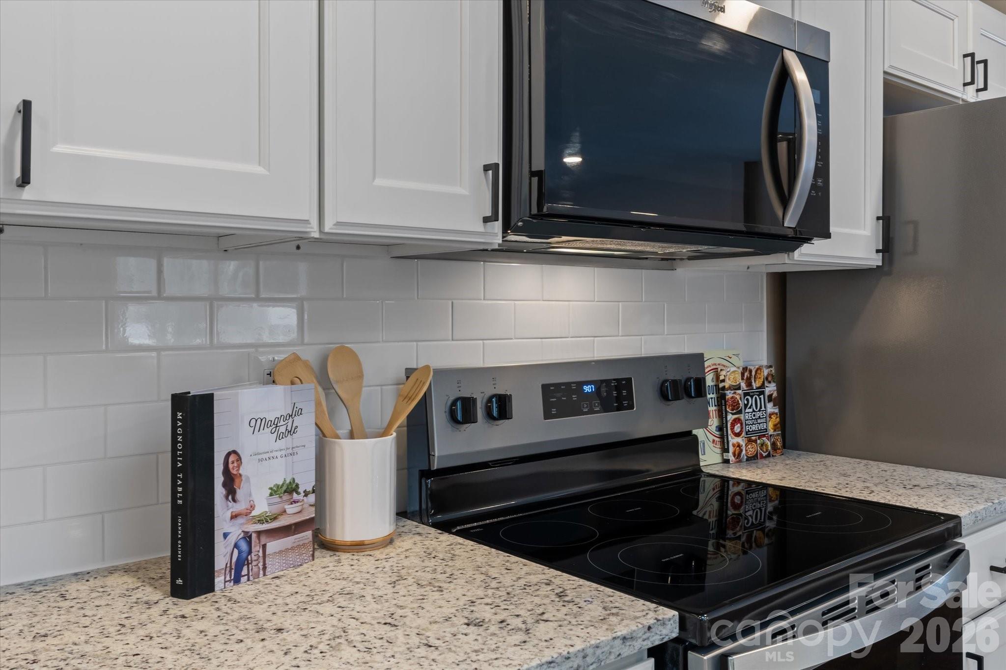 1090 Shalimar Drive — Winston Salem