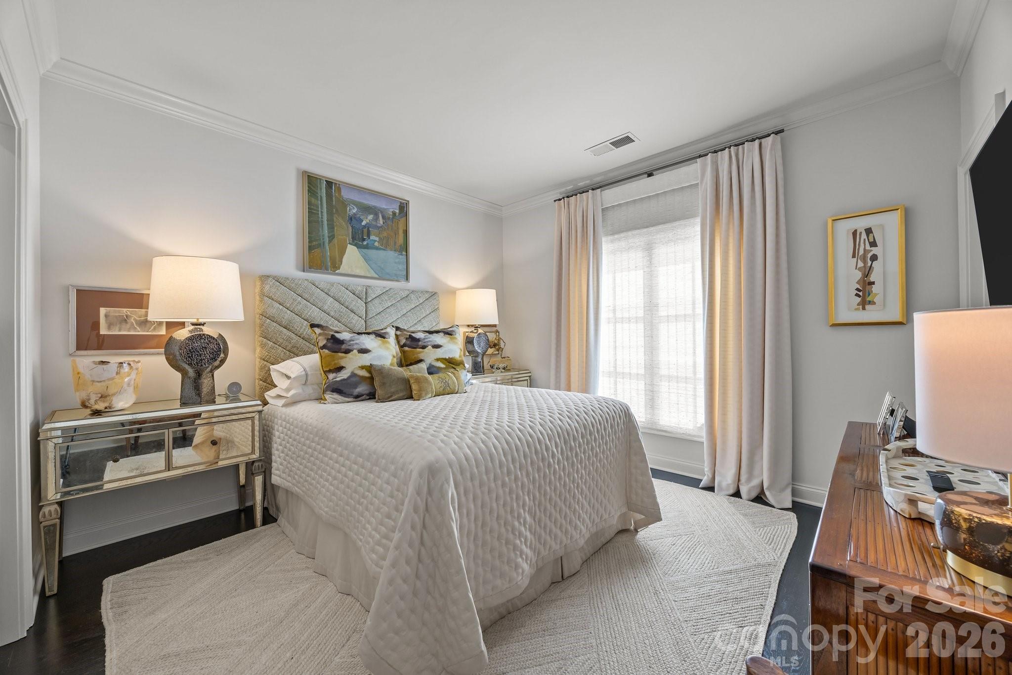 1550 High Street — Charlotte