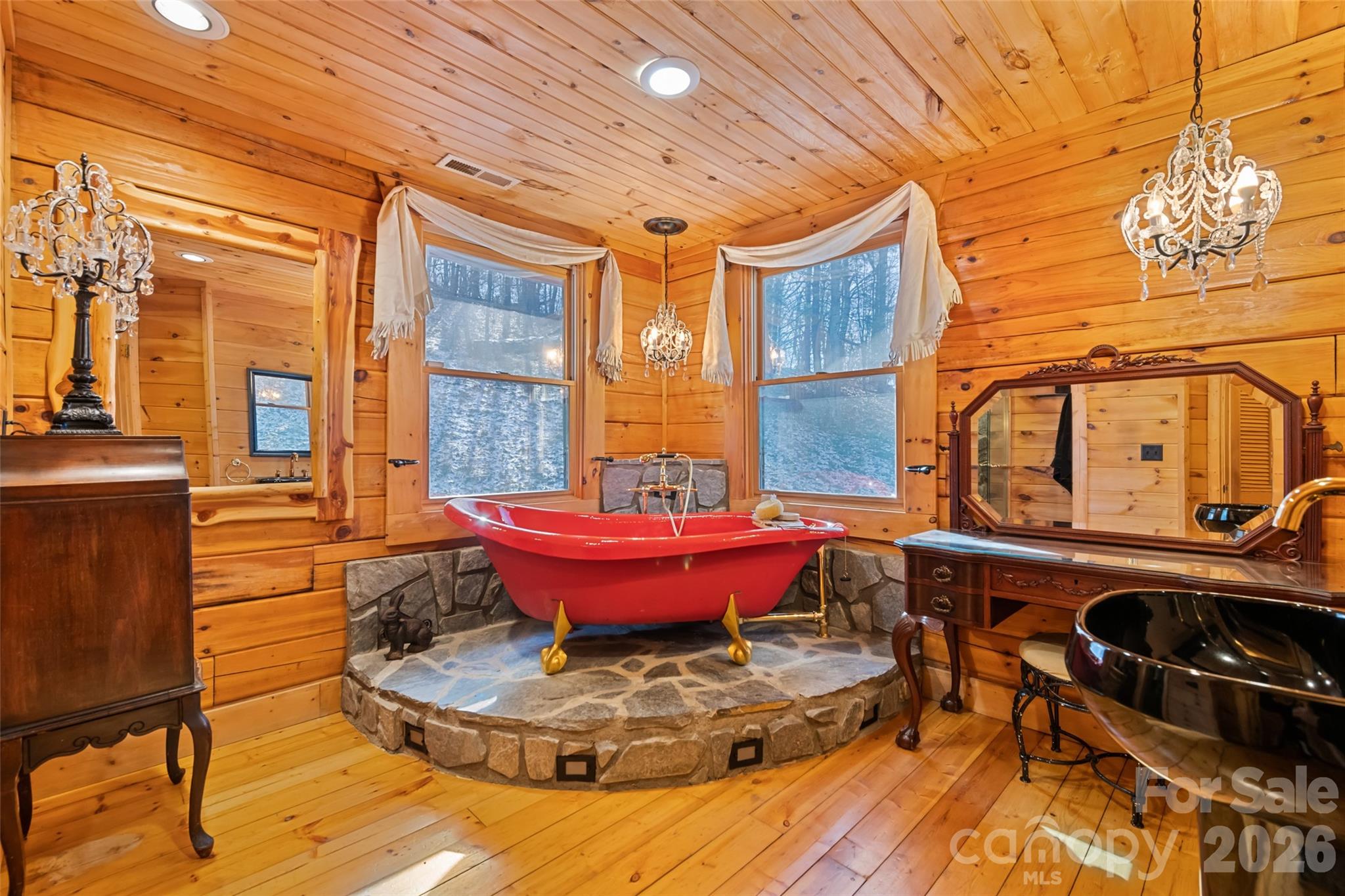 270 Admiration Court — Waynesville
