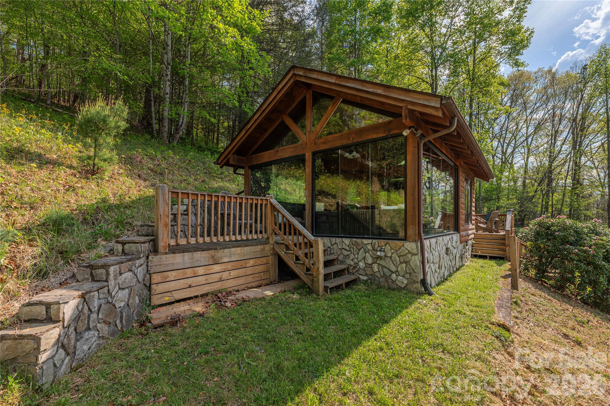 270 Admiration Court — Waynesville