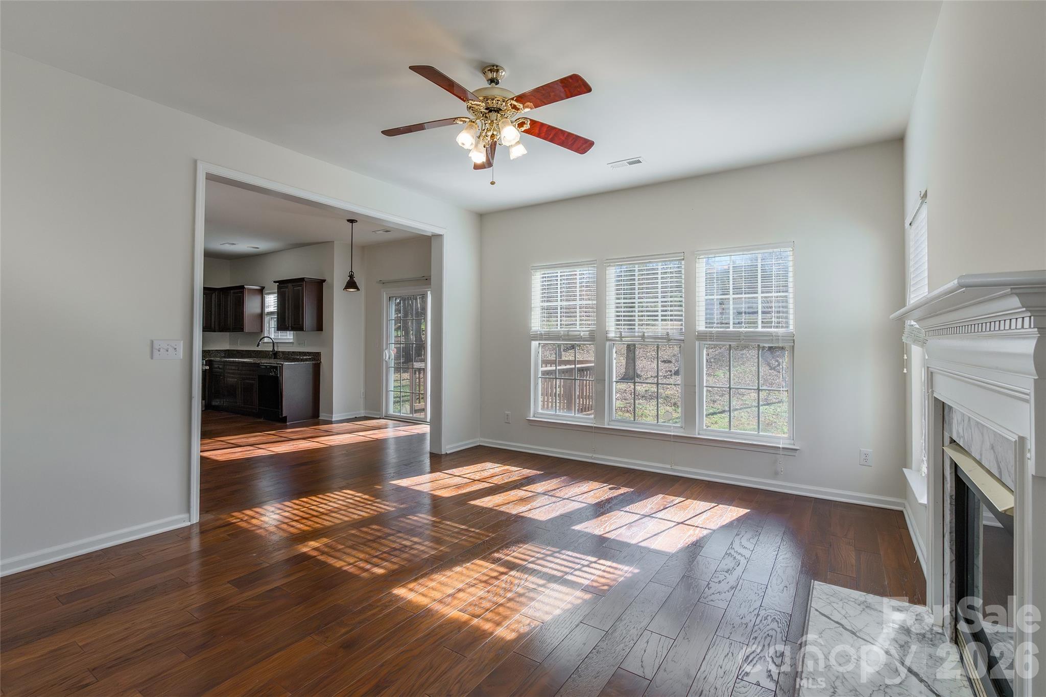 11938 Harmon Lane — Pineville