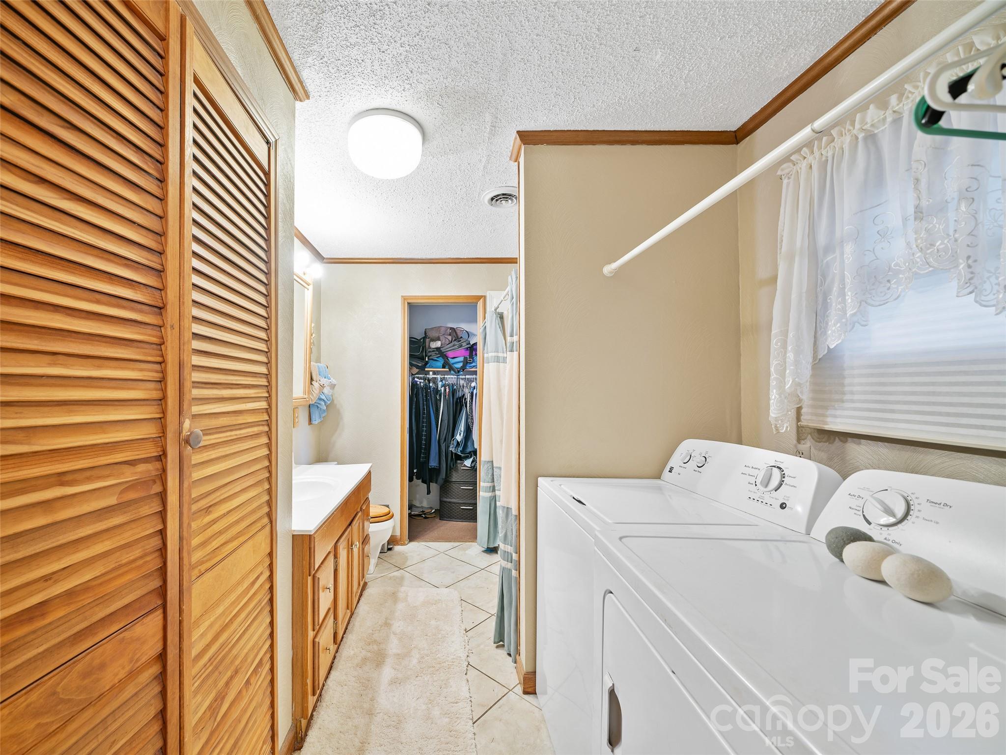1280 Hamburg Road — Bakersville