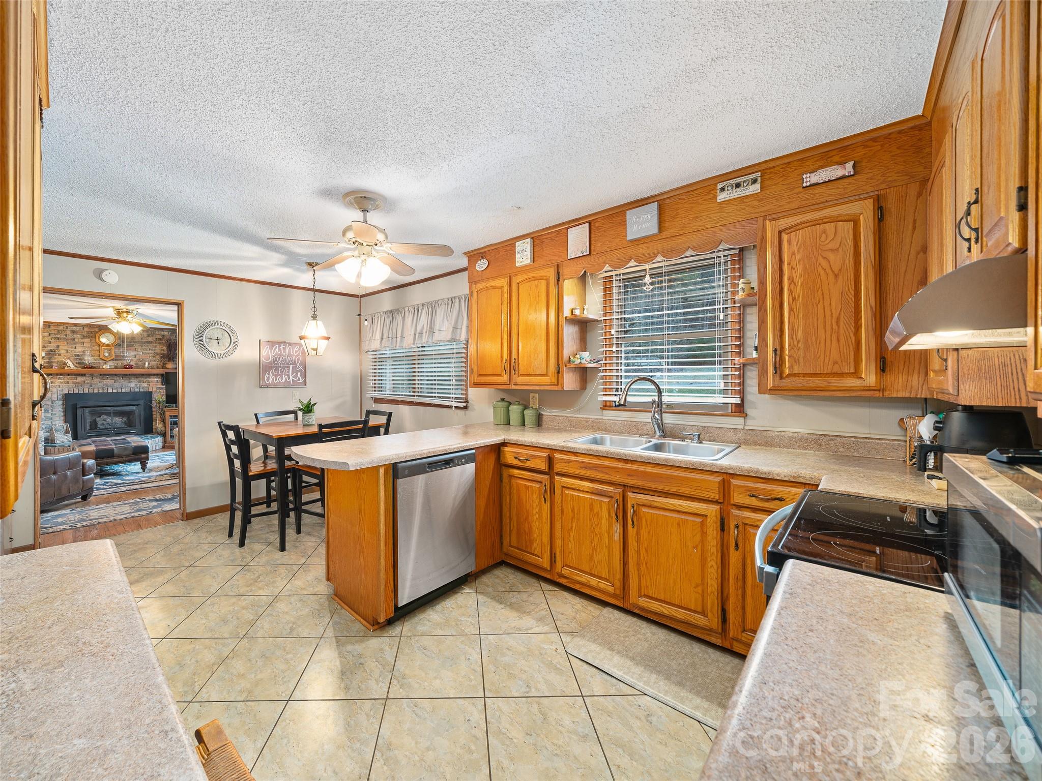 1280 Hamburg Road — Bakersville