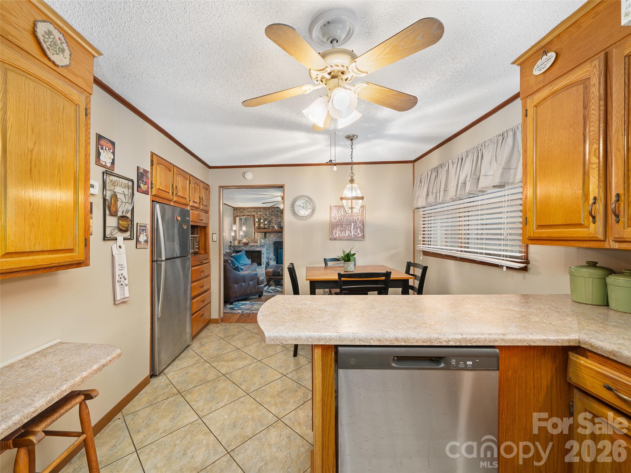 1280 Hamburg Road — Bakersville