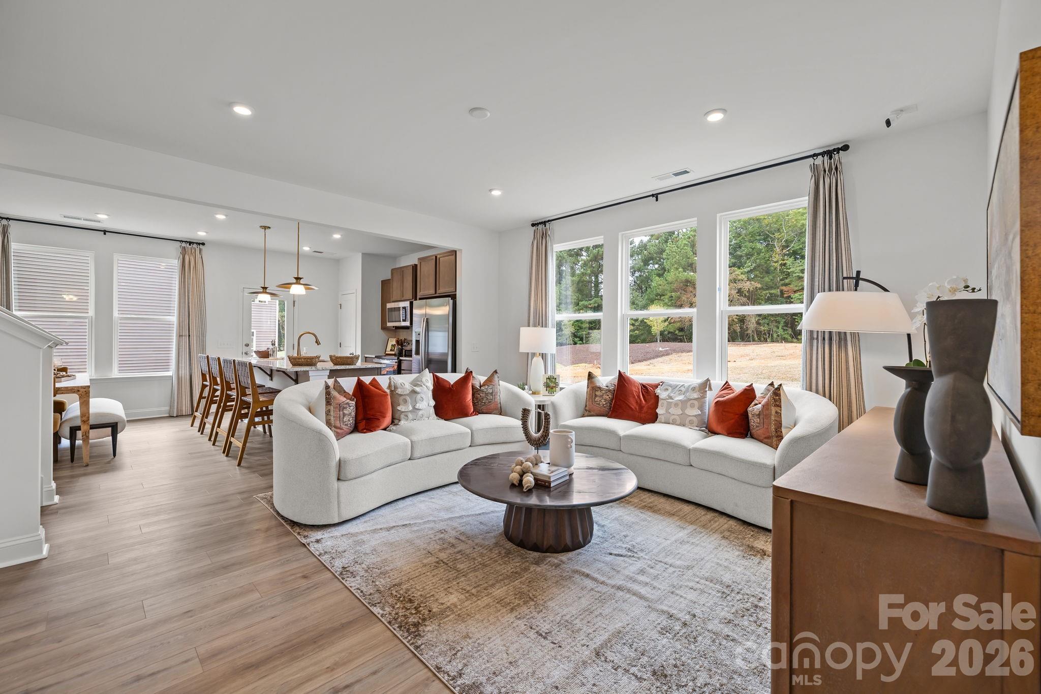 2226 Gladwyne Place — Charlotte