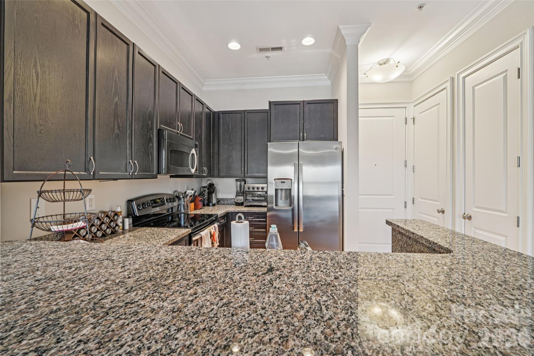 2952 Selwyn Avenue #203 — Charlotte