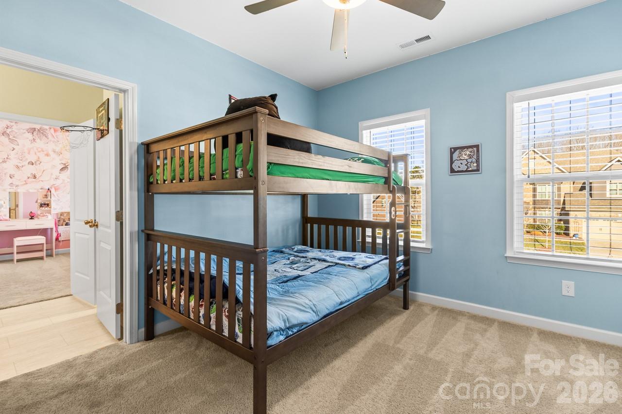 135 Holly Ridge Drive — Mooresville