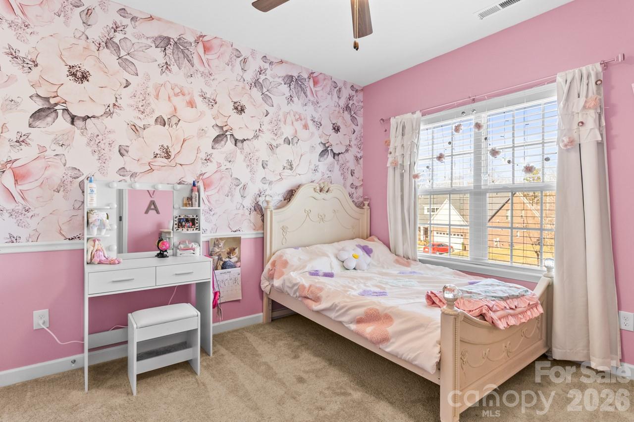 135 Holly Ridge Drive — Mooresville