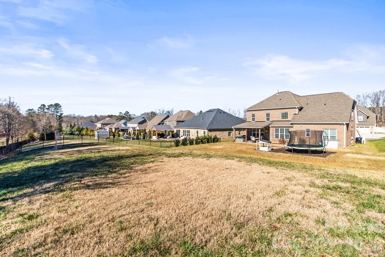 135 Holly Ridge Drive — Mooresville