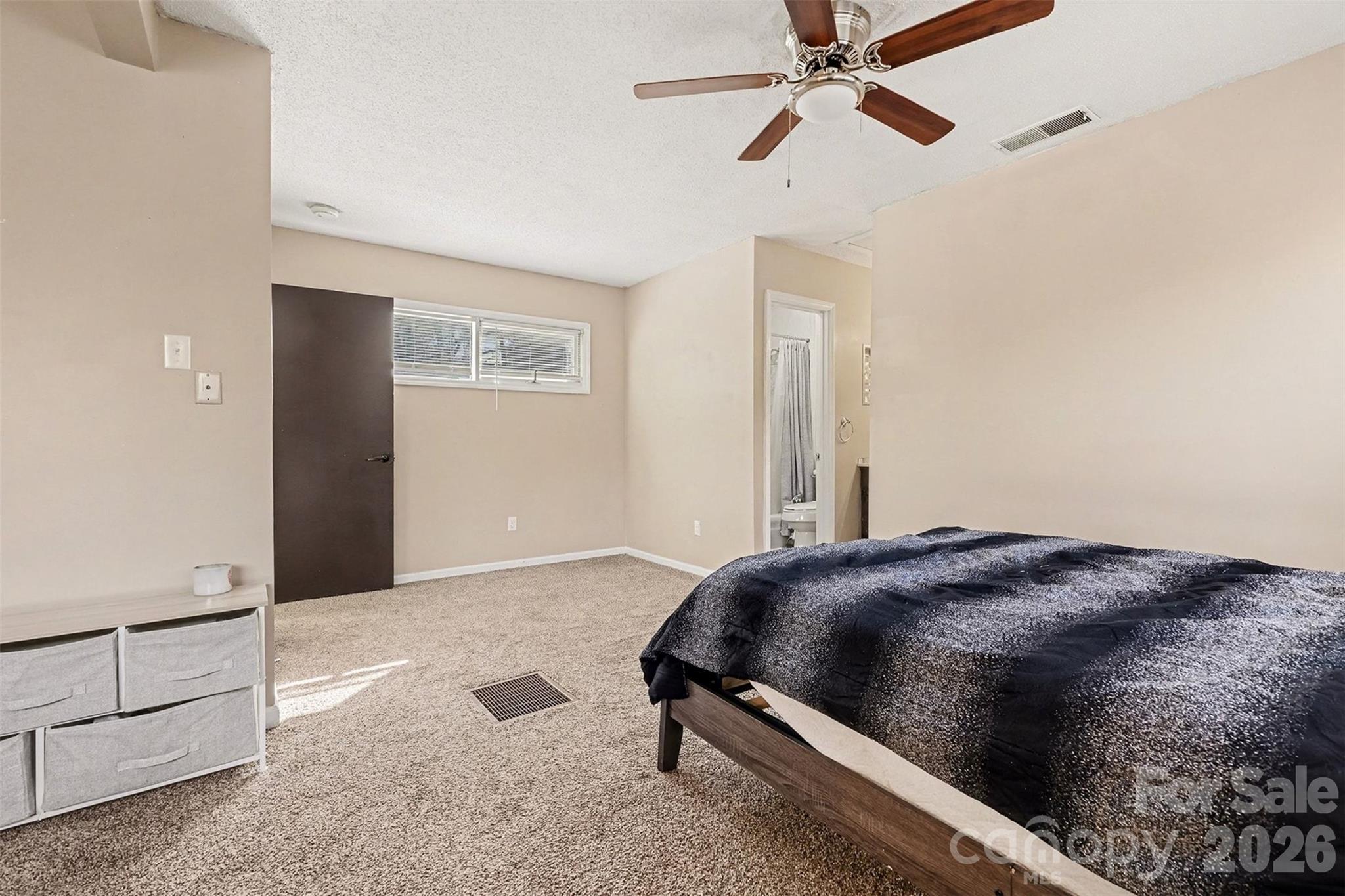 6102 Honeysuckle Lane — Charlotte