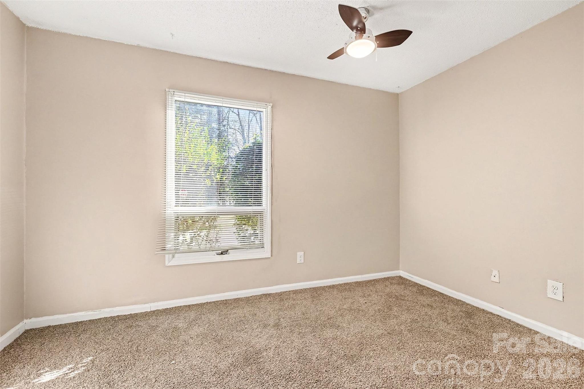 6102 Honeysuckle Lane — Charlotte